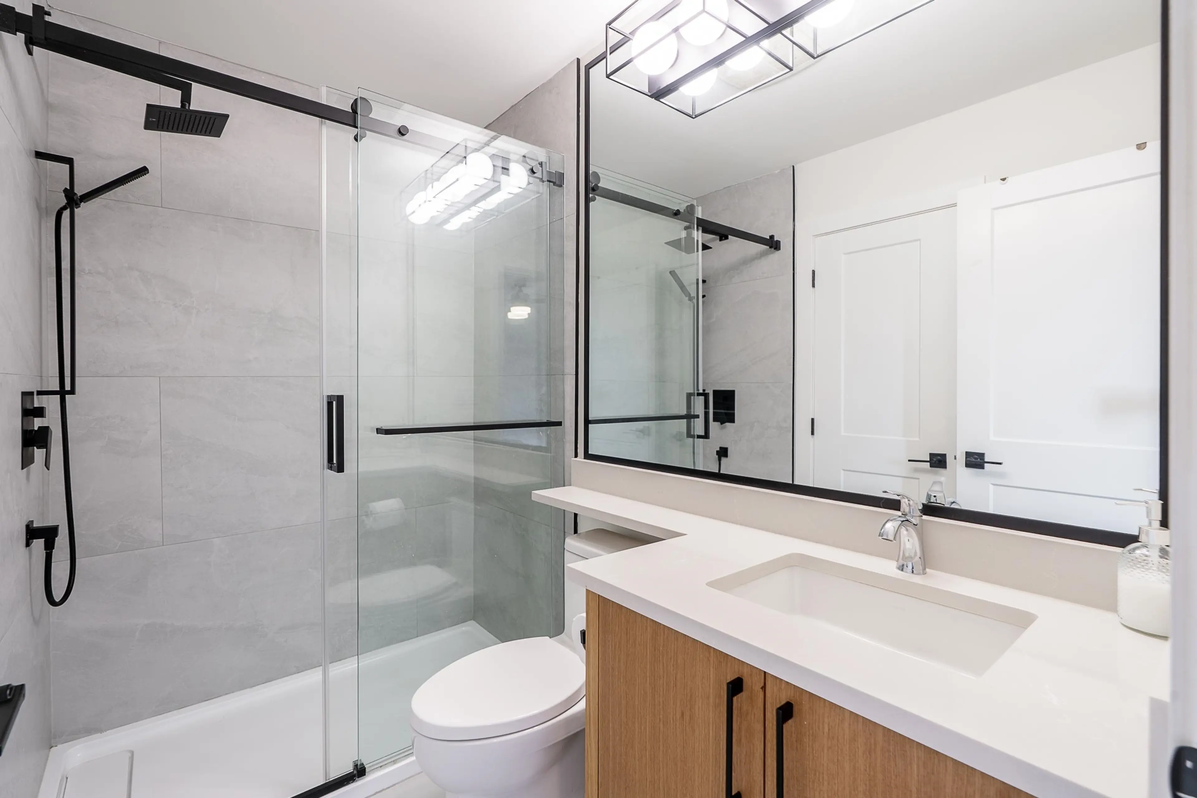 Property at 238 PHILLIPS STREET, New Westminster, BC