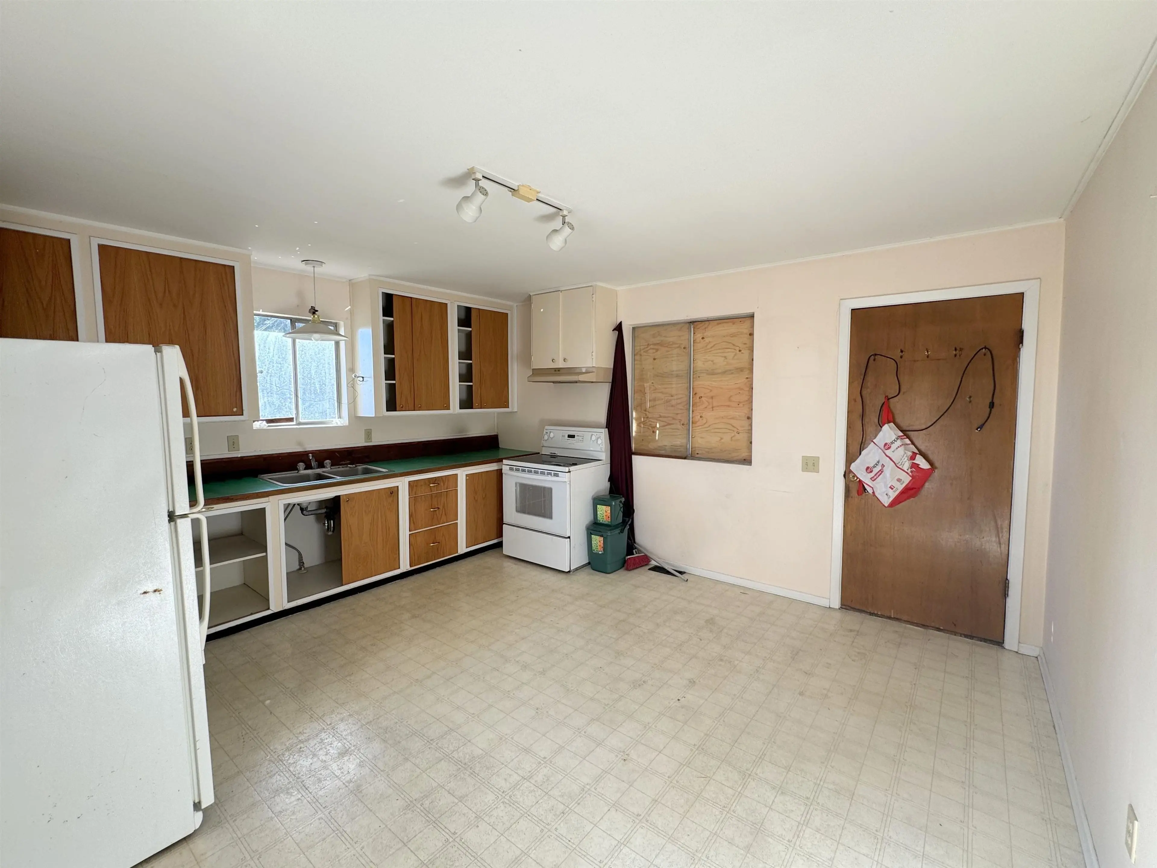 Property at 764 HILLCREST ROAD, Gibsons, BC