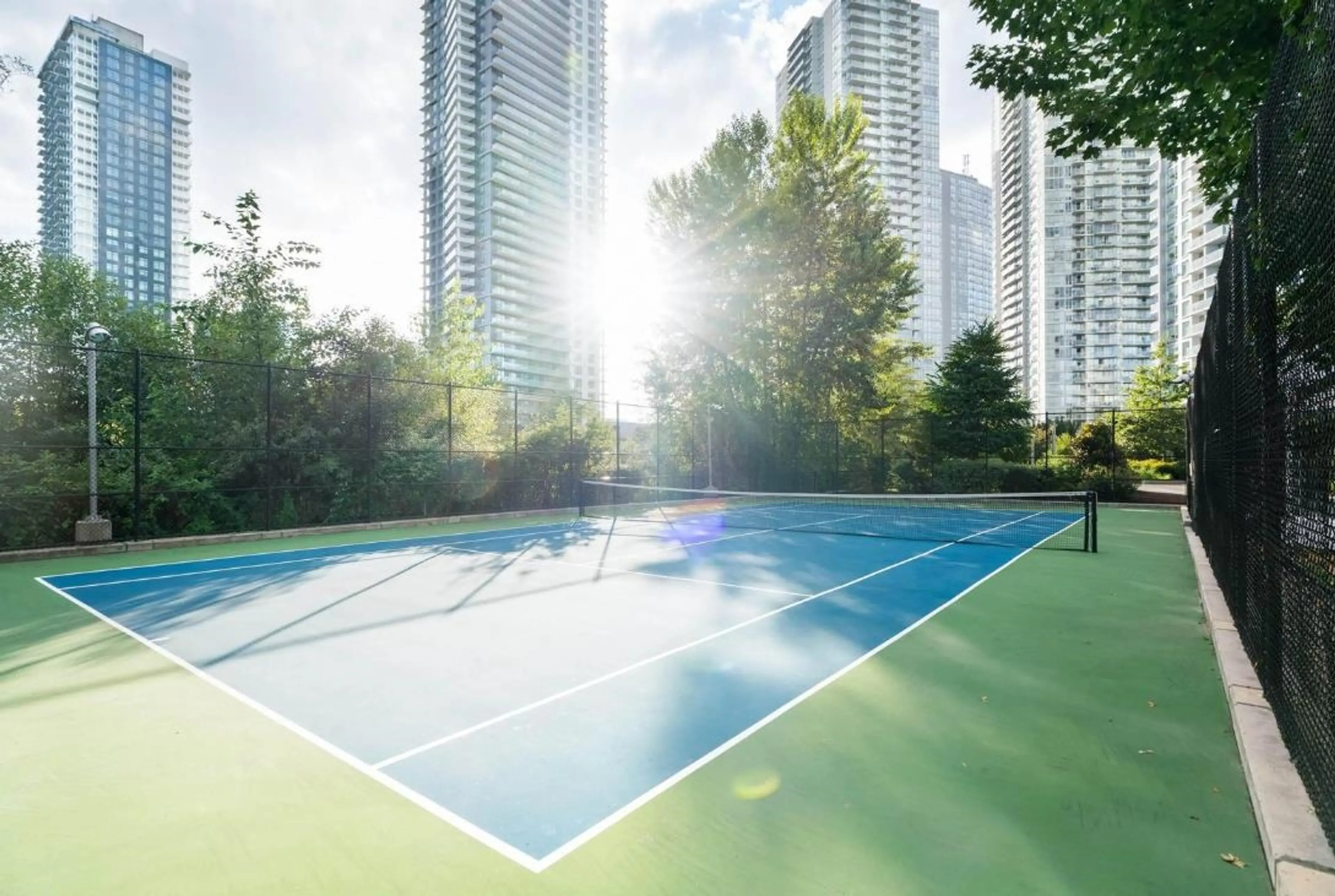 Property at #1015 13696 100 AVENUE, Surrey, BC