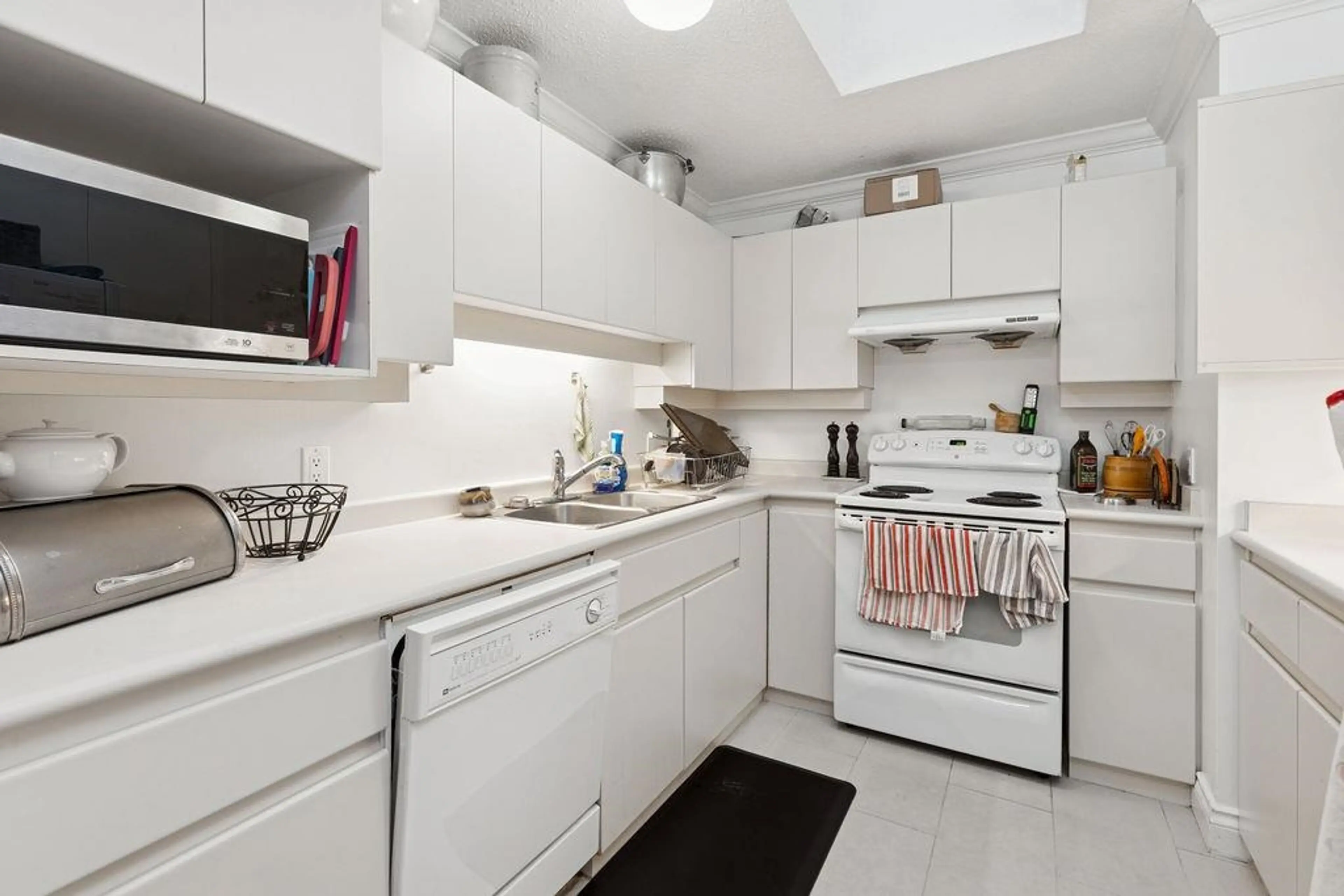 Property at 6561 PINEHURST DRIVE, Vancouver, BC