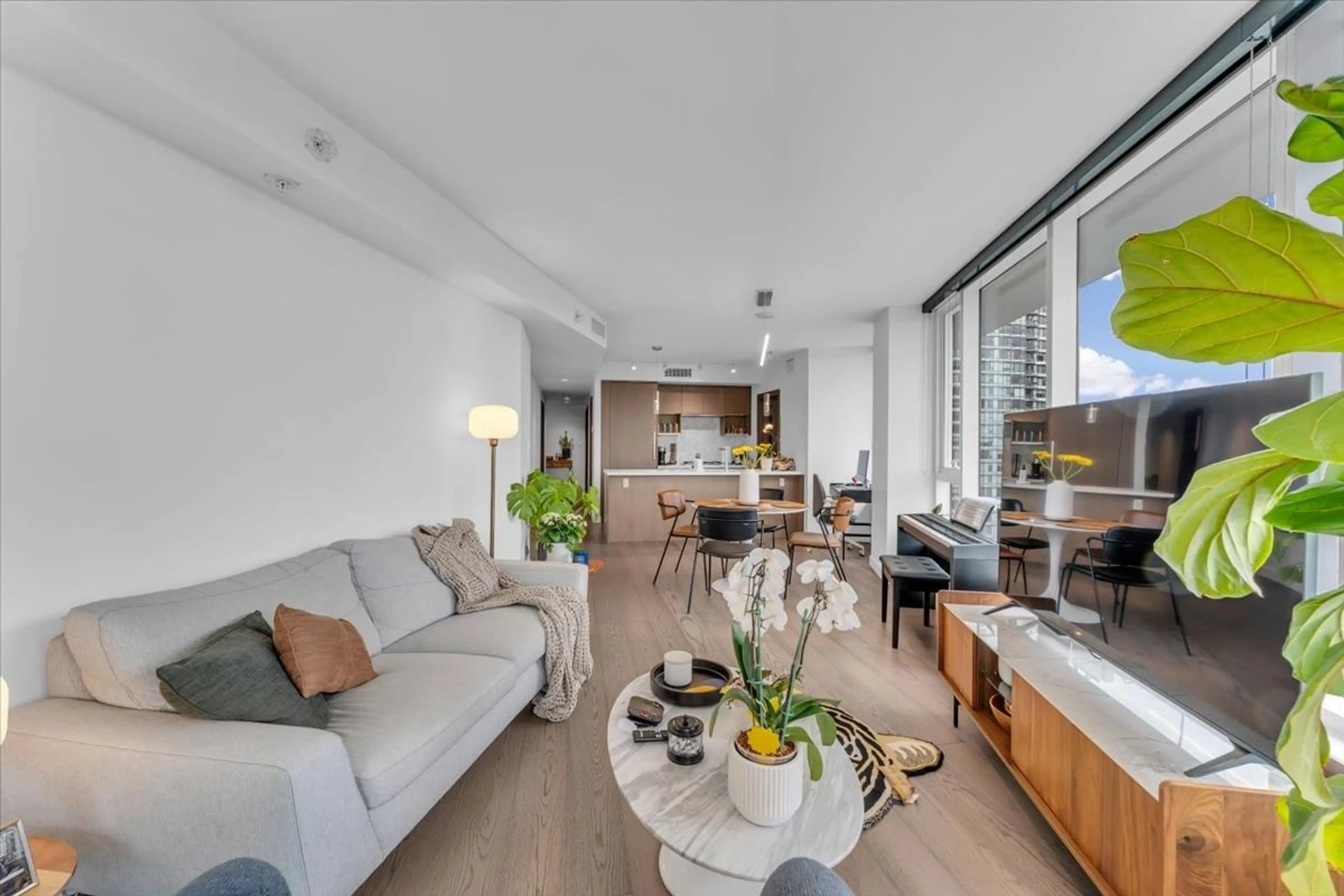 Property at #1609 68 SMITHE STREET, Vancouver, BC