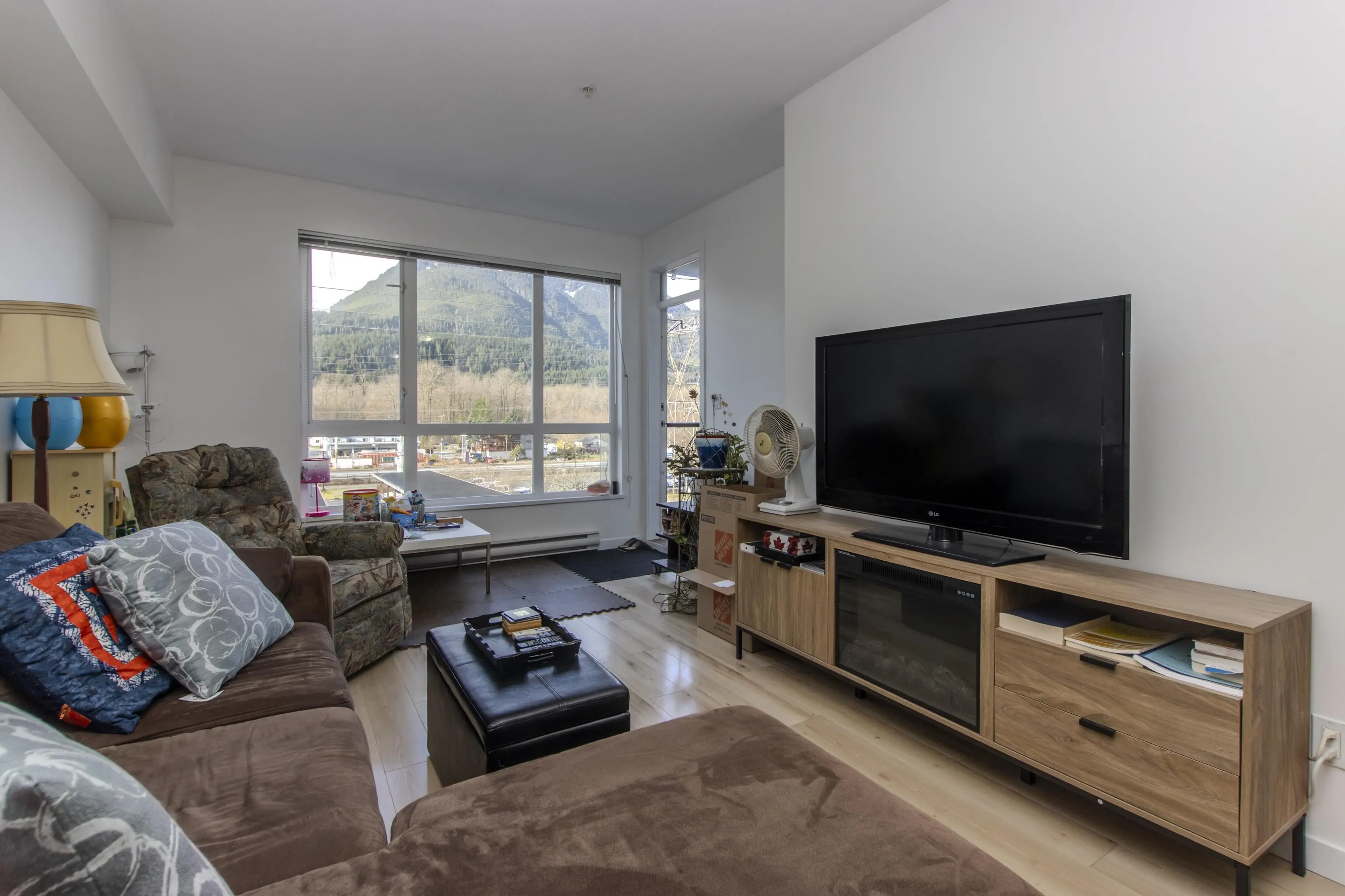 Property at #327 40437 TANTALUS ROAD, Squamish, BC