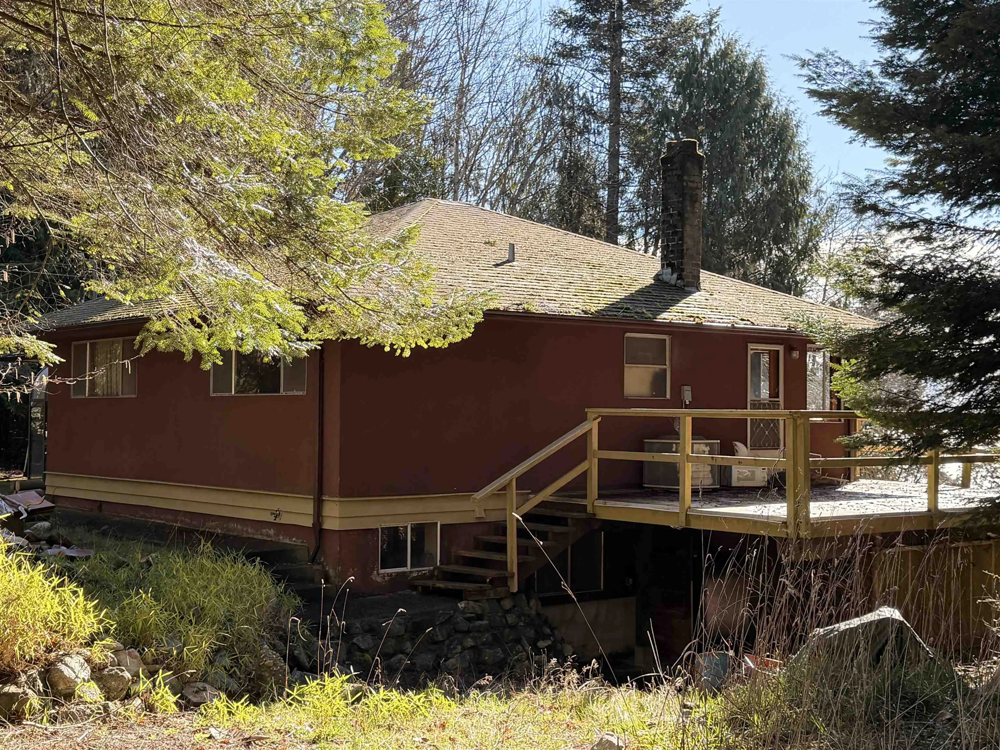 Property at 8131 REDROOFFS ROAD, Halfmoon Bay, BC
