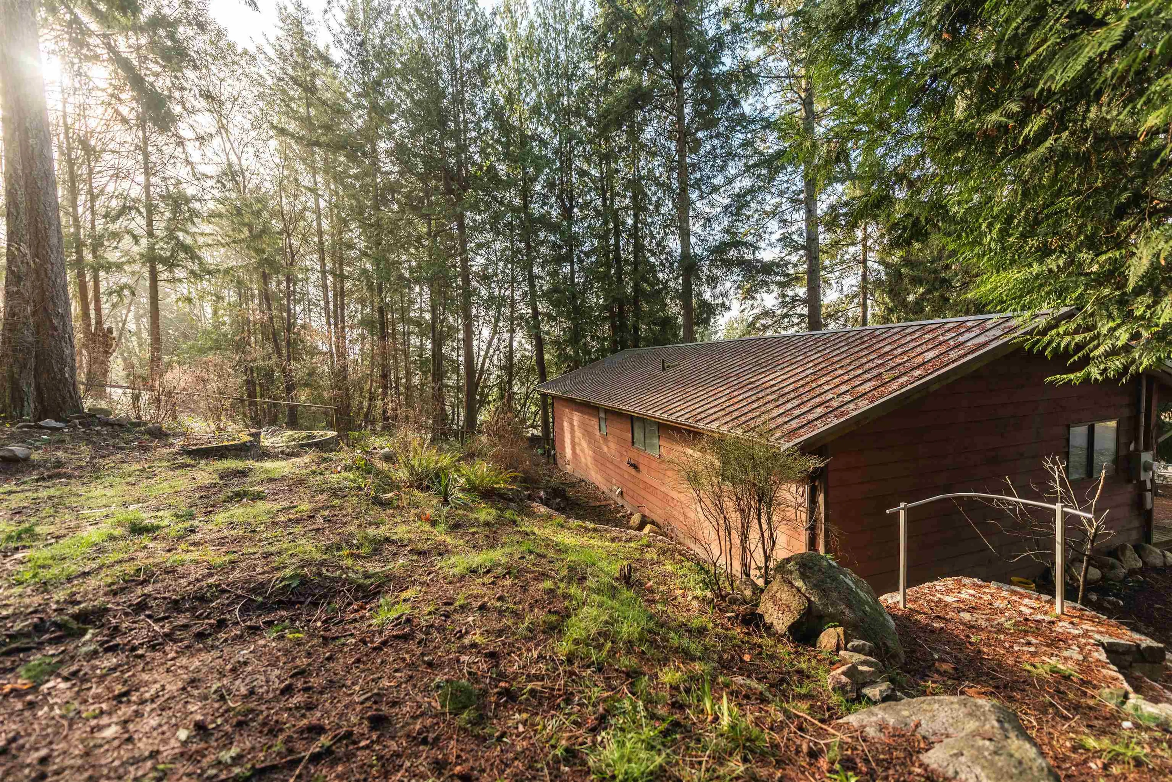 Property at 12928 JESSE ROAD, Madeira Park, BC