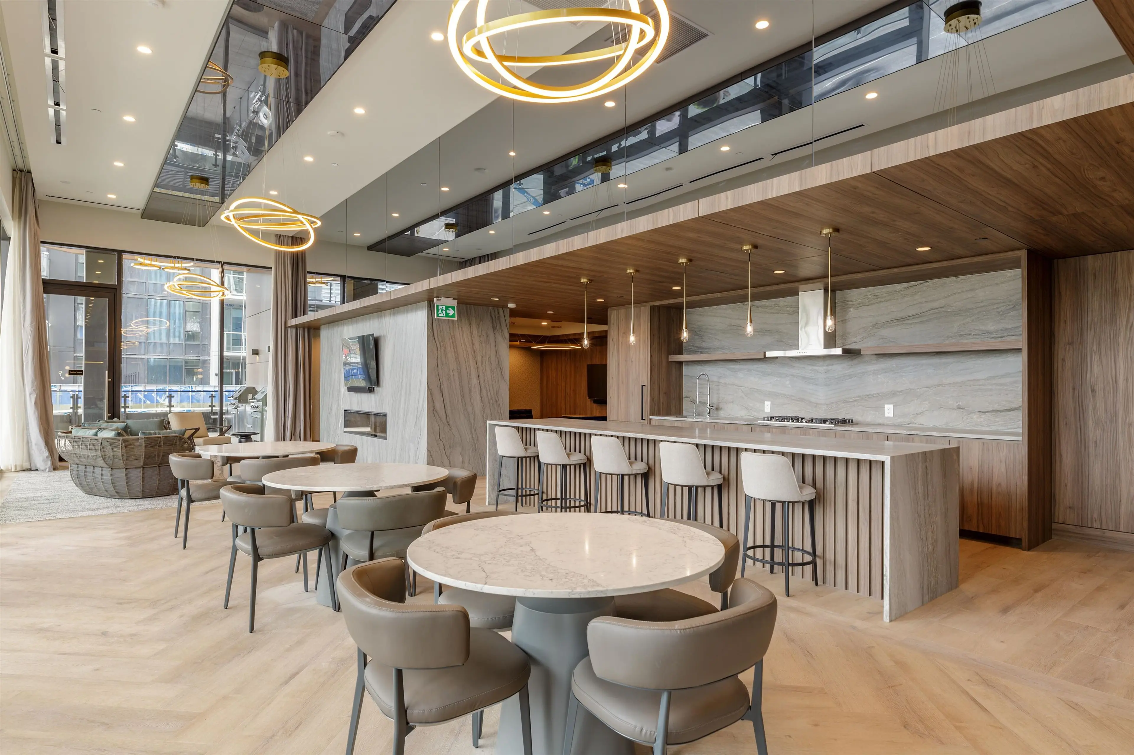 Property at #605 4168 LOUGHEED HIGHWAY, Burnaby, BC