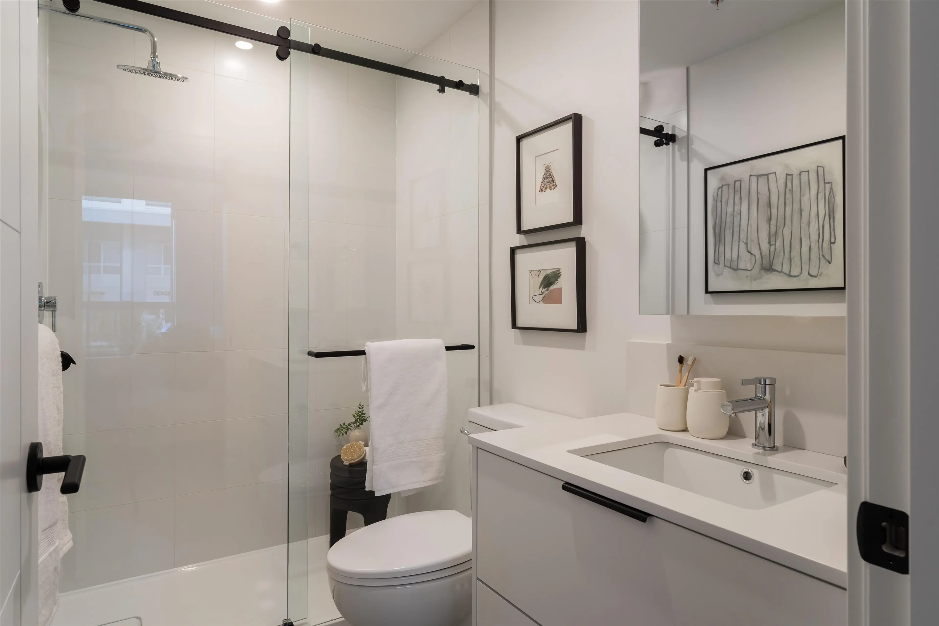 Property at #206 30494 CARDINAL AVENUE, Abbotsford, BC