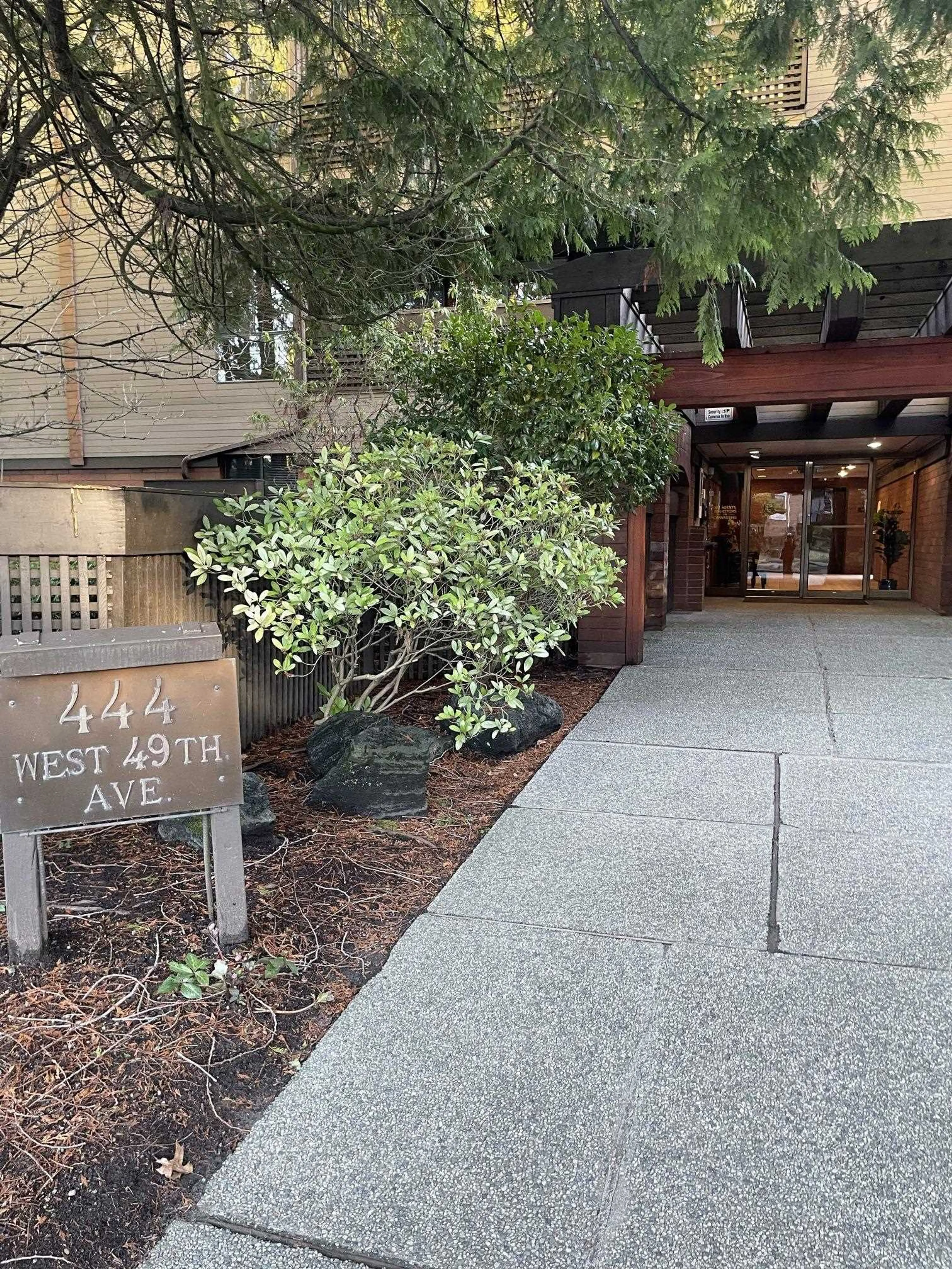 Property at #211 444 W 49TH AVENUE, Vancouver, BC