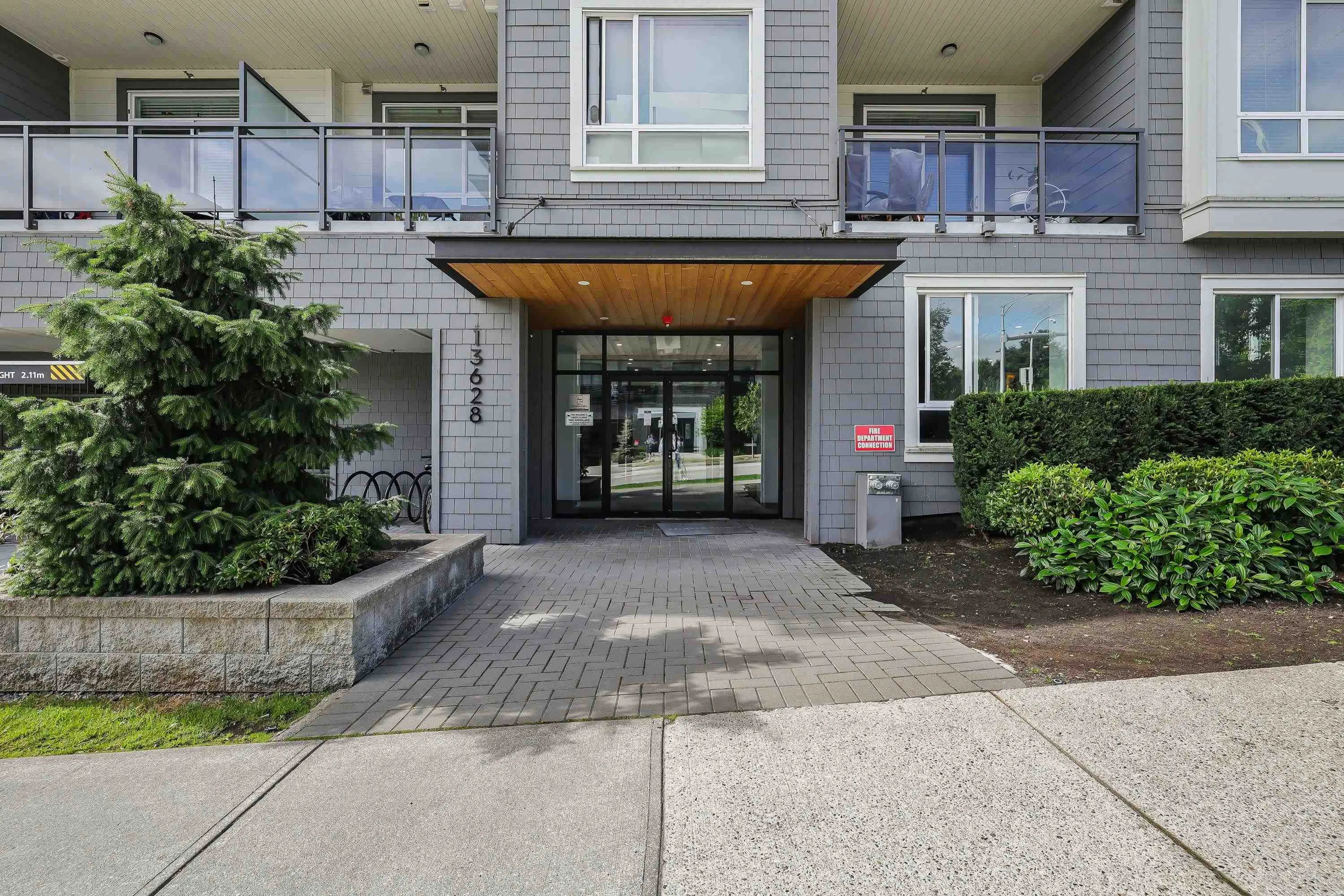 Property at #303 13628 81A AVENUE, Surrey, BC