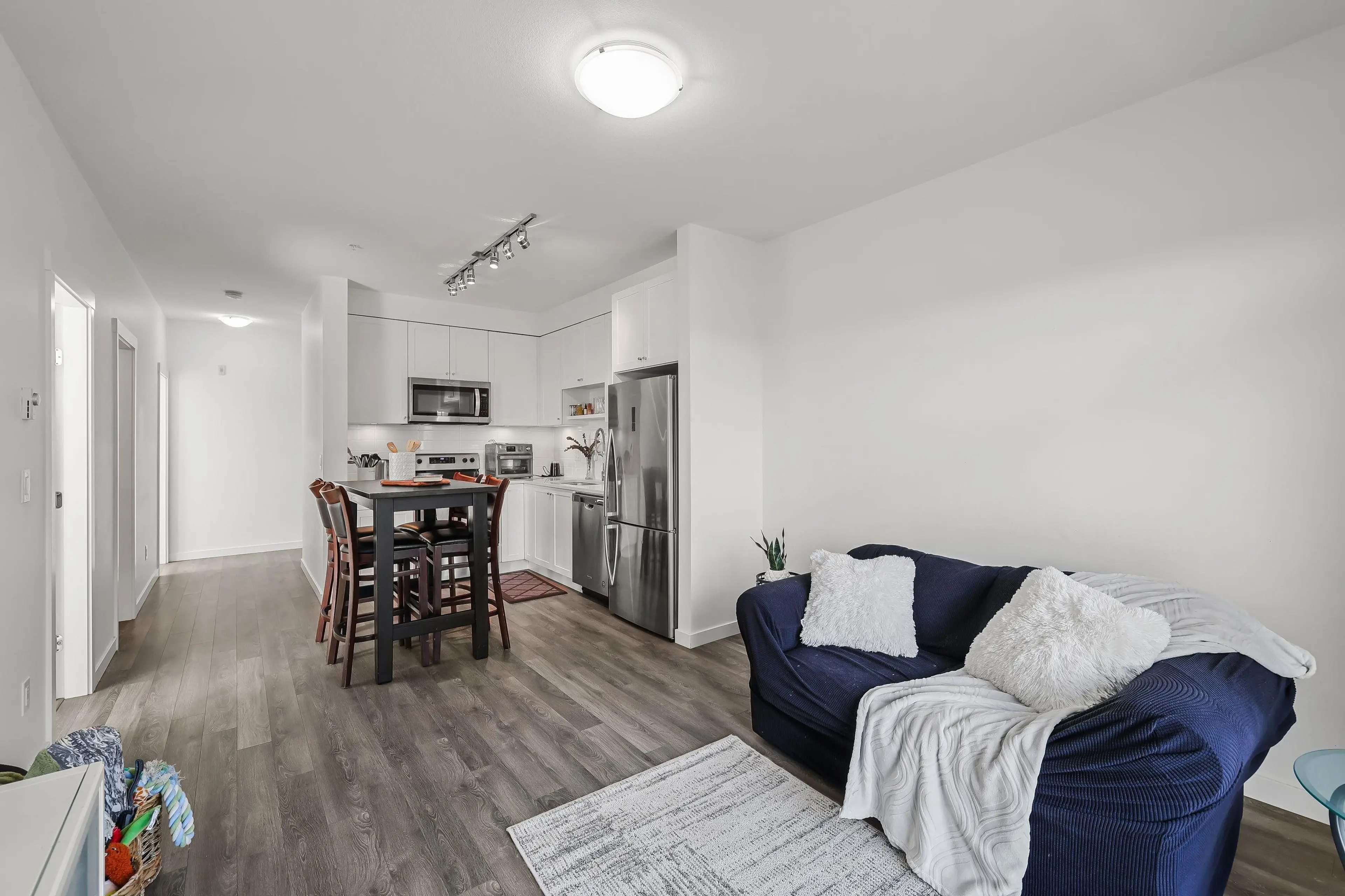 Property at #303 13628 81A AVENUE, Surrey, BC