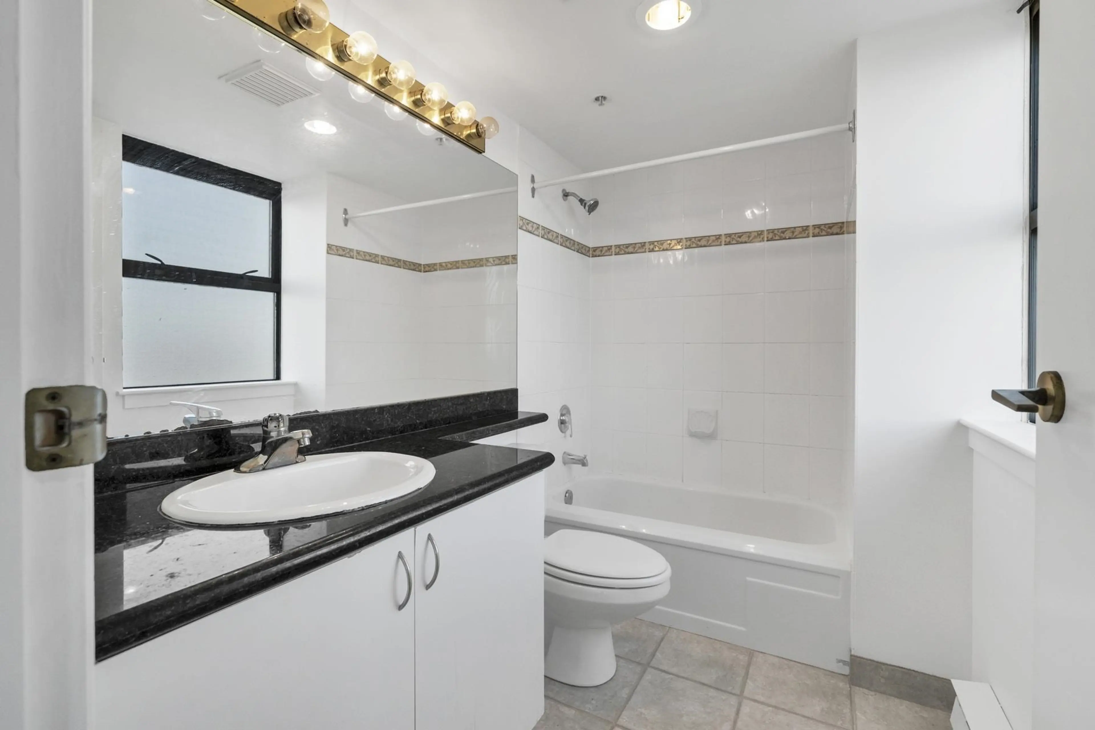 Property at #1106 6611 COONEY ROAD, Richmond, BC