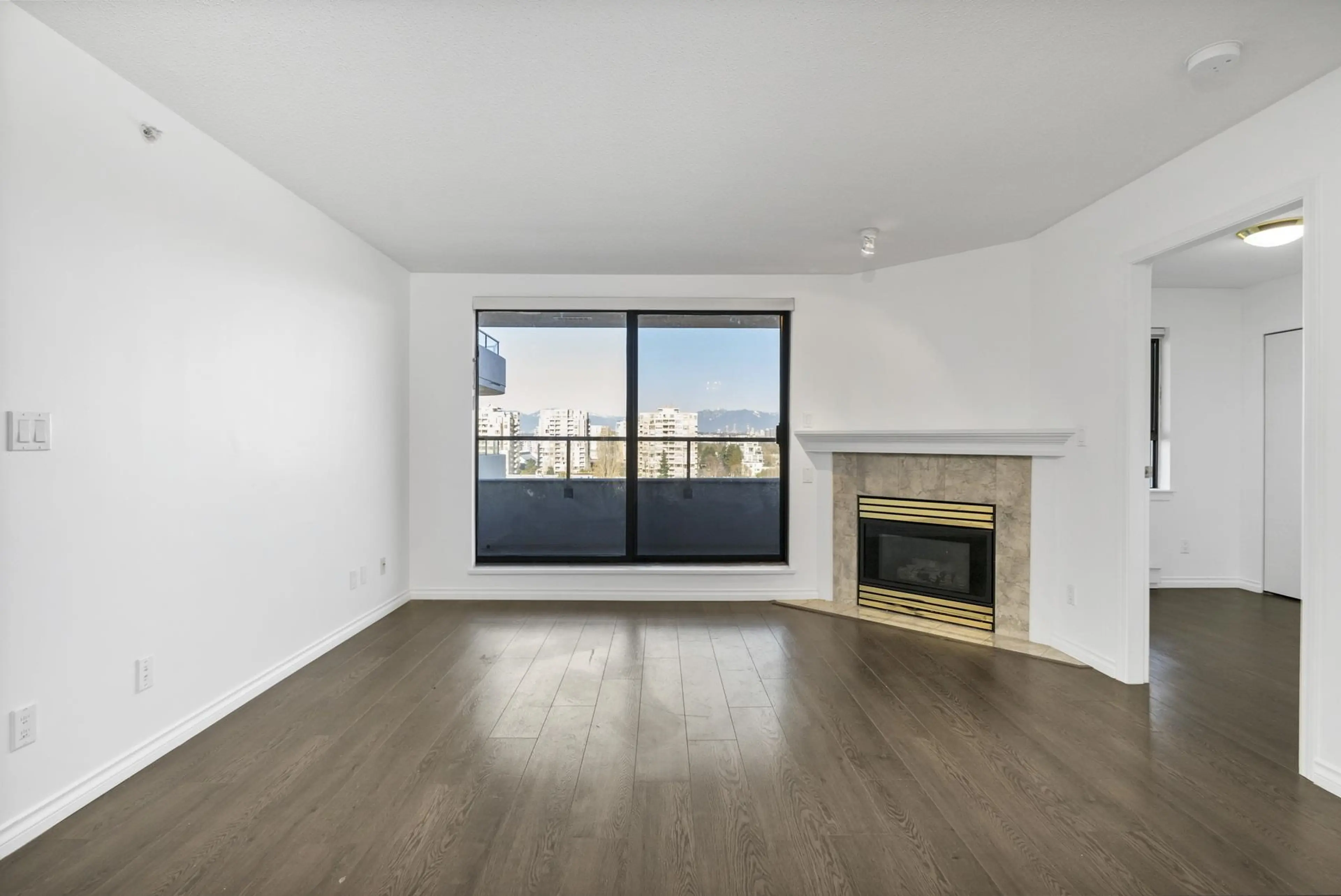 Property at #1106 6611 COONEY ROAD, Richmond, BC