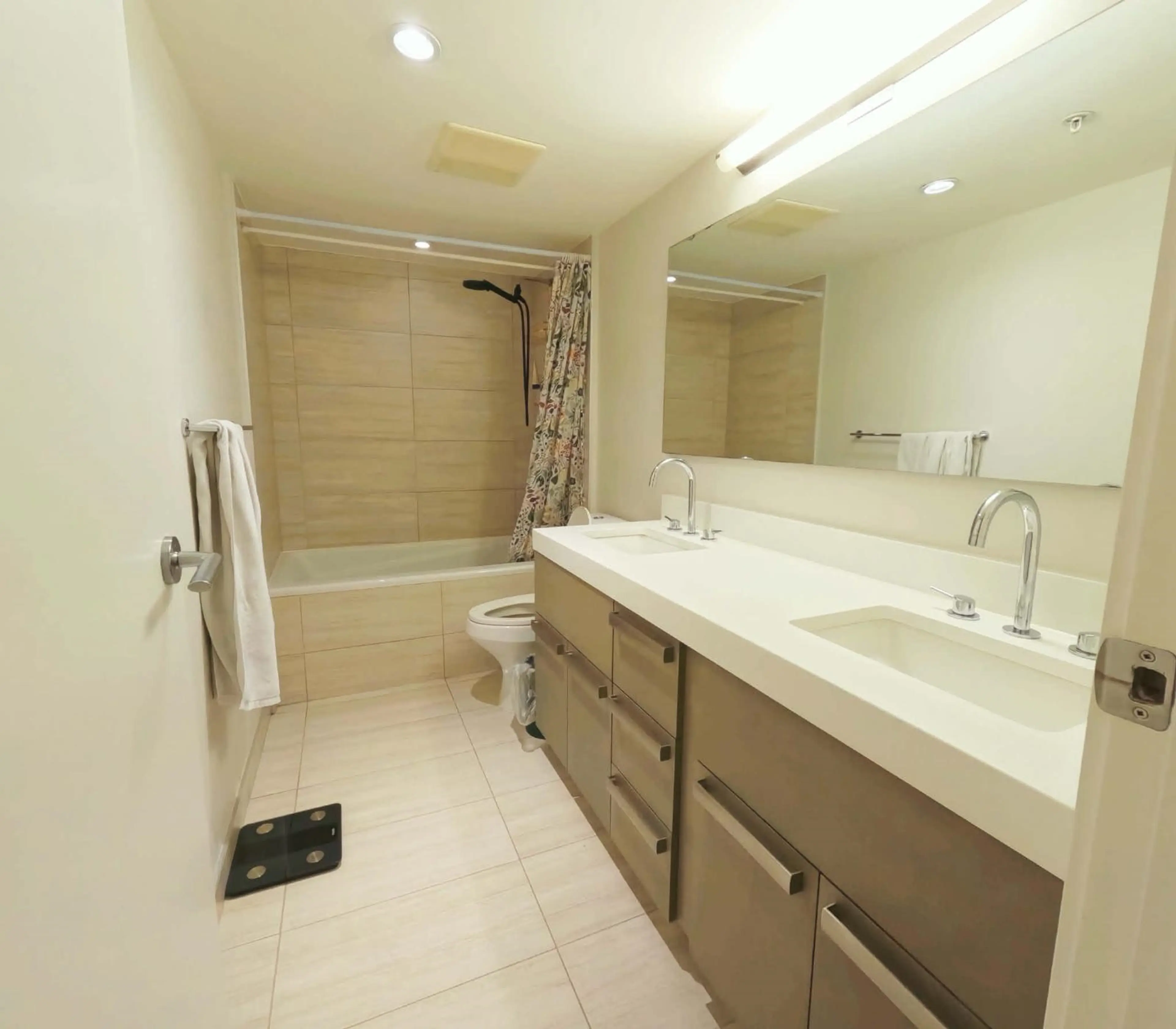 Property at #208 5555 DUNBAR STREET, Vancouver, BC