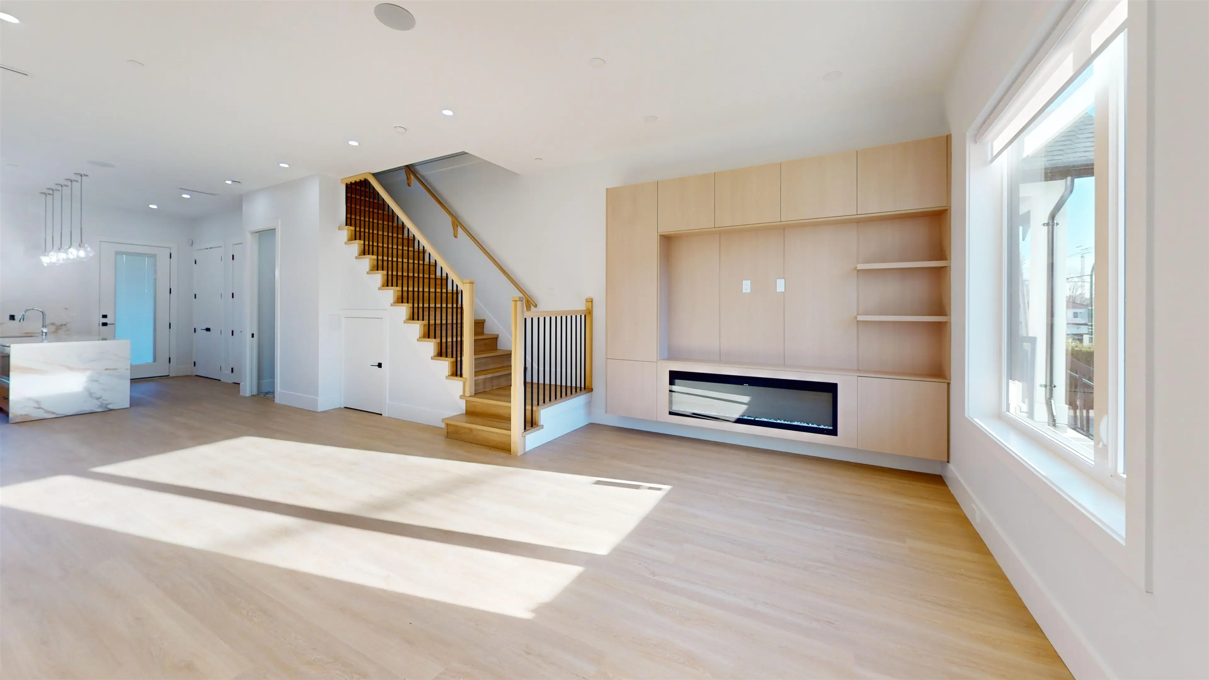 Property at 2825 DUNDAS STREET, Vancouver, BC