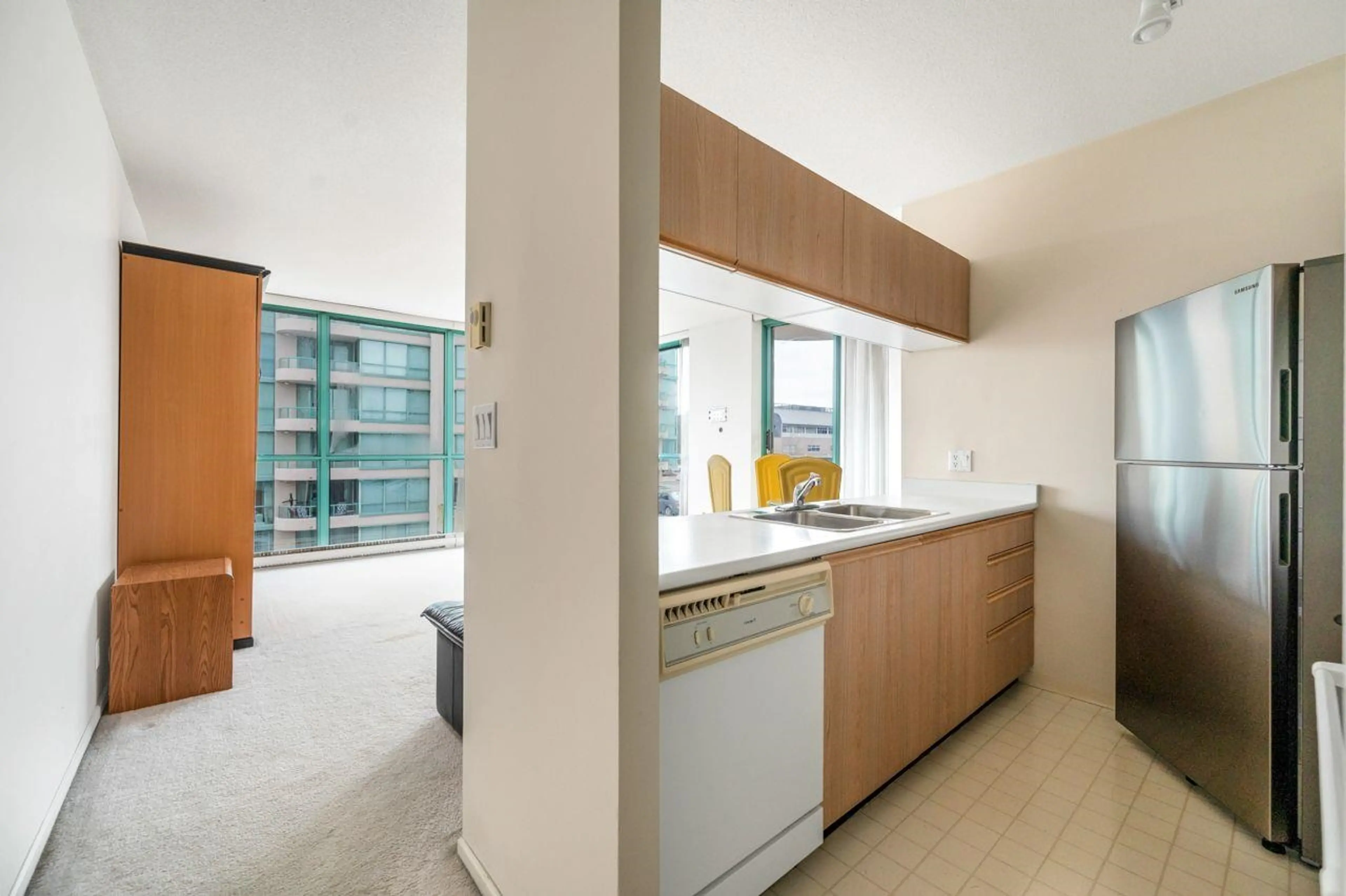 Property at #402 8851 LANSDOWNE ROAD, Richmond, BC