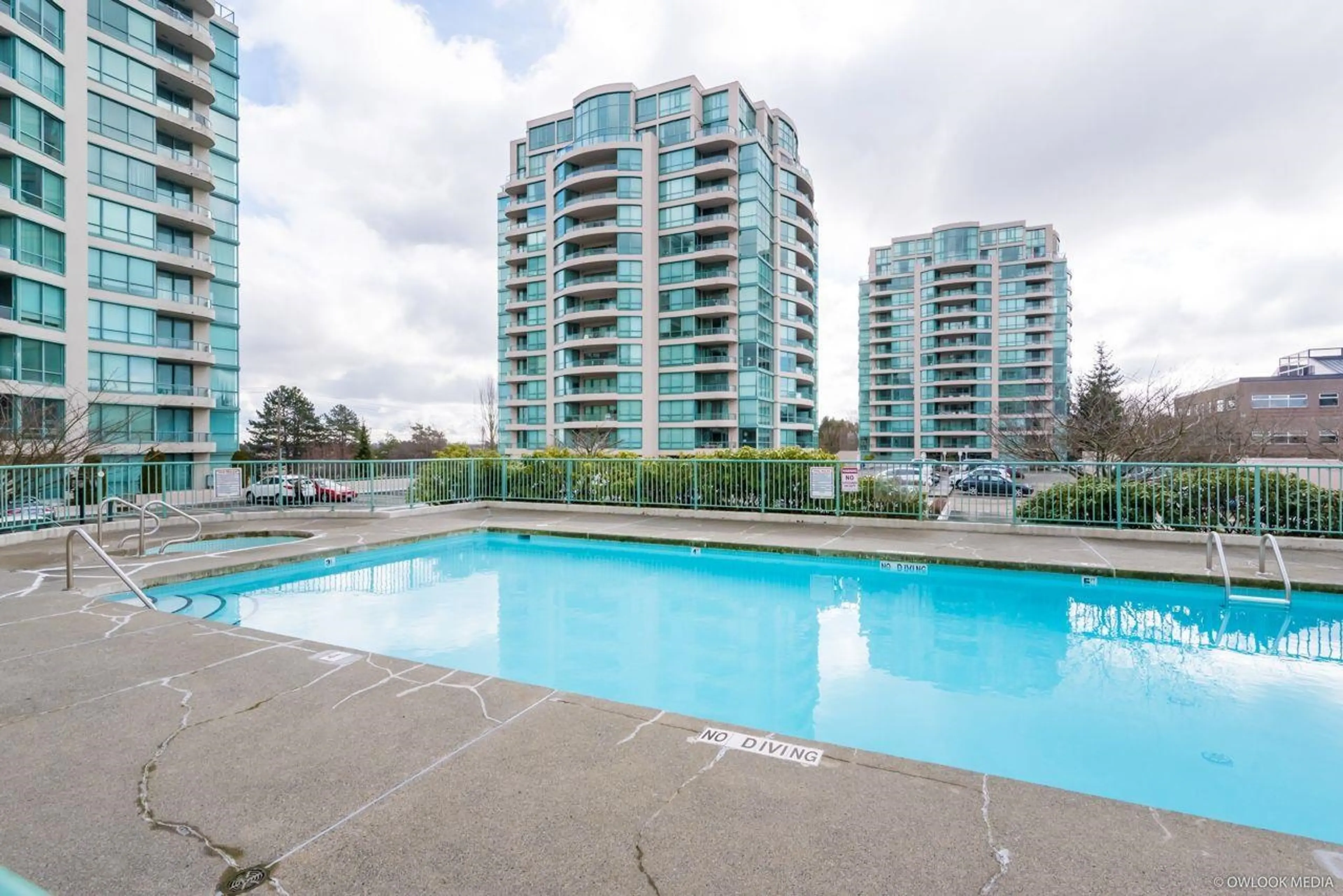 Property at #402 8851 LANSDOWNE ROAD, Richmond, BC