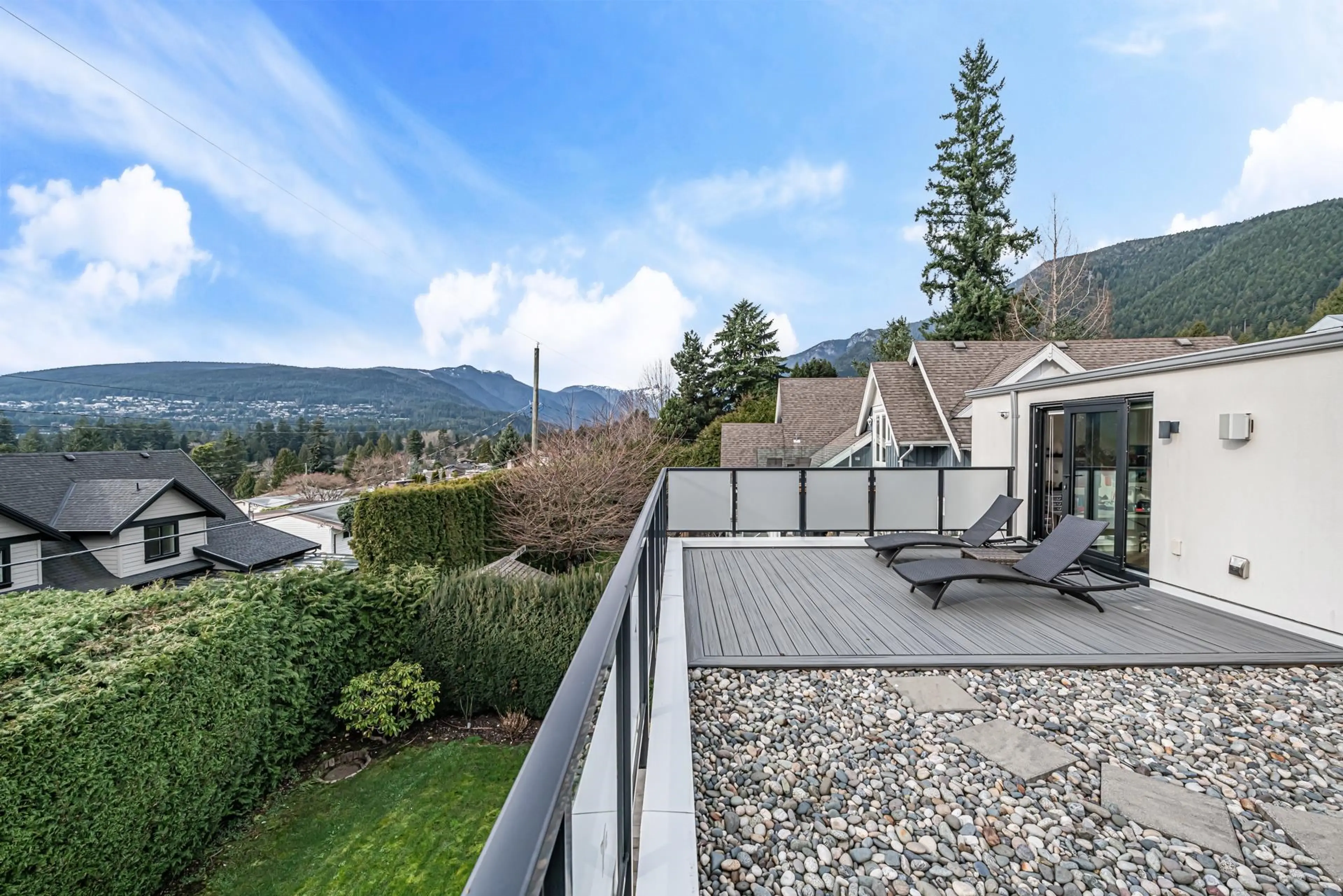 Property at 4275 CHELSEA CRESCENT, North Vancouver, BC