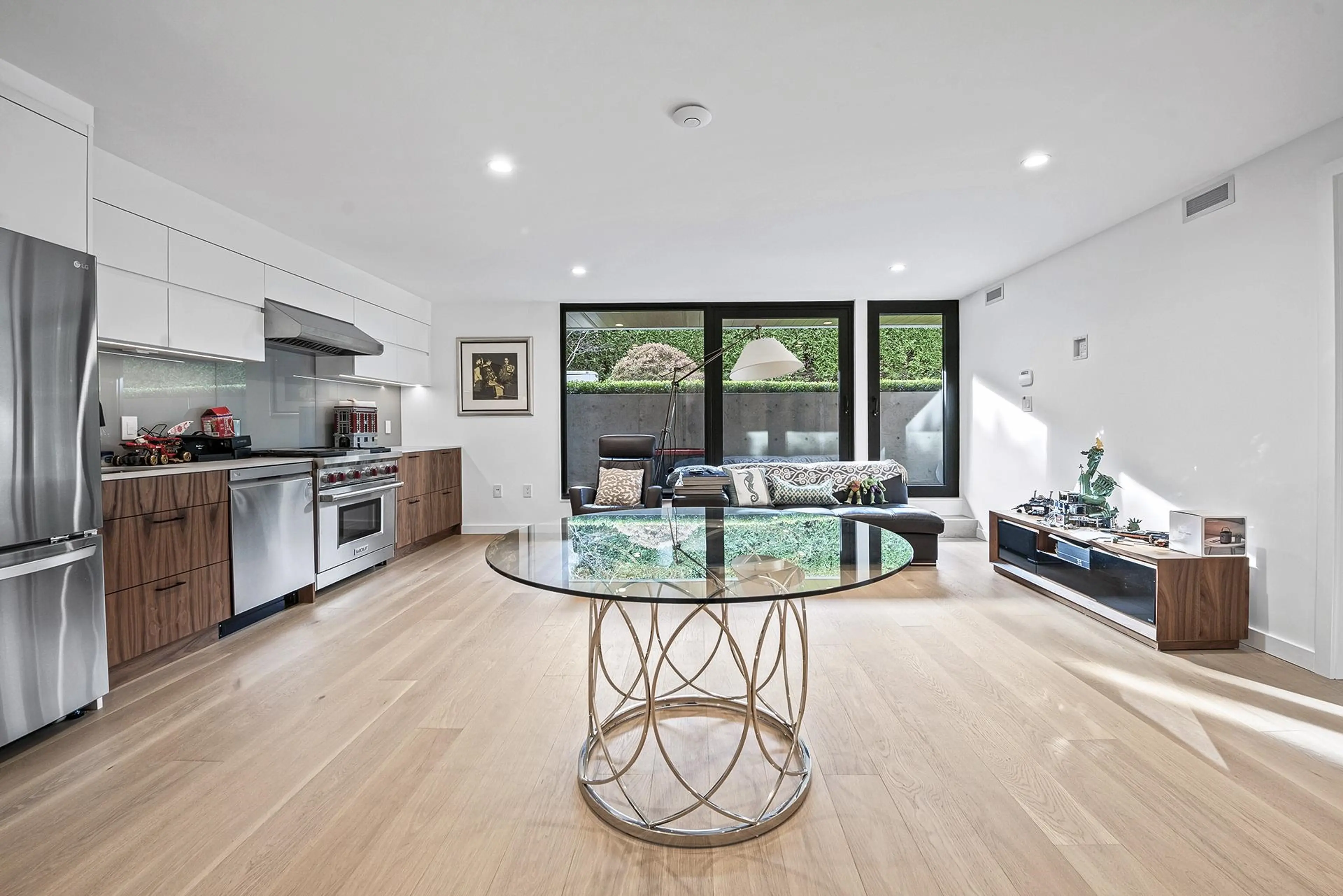 Property at 4275 CHELSEA CRESCENT, North Vancouver, BC