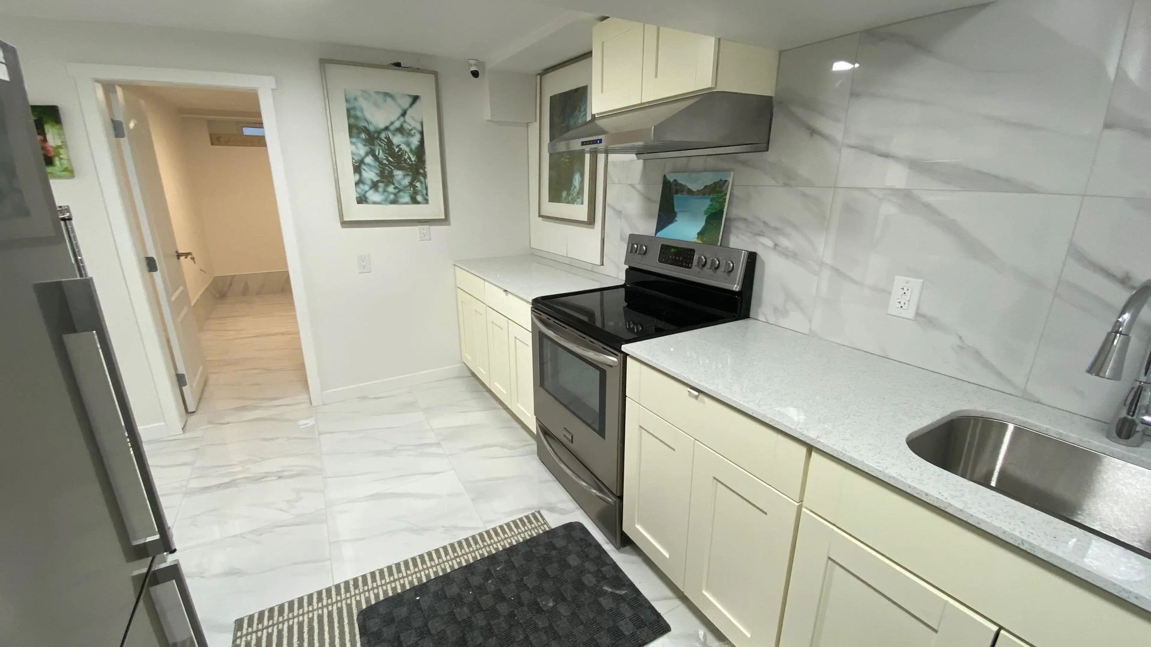 Property at 525 SIXTEENTH STREET, New Westminster, BC