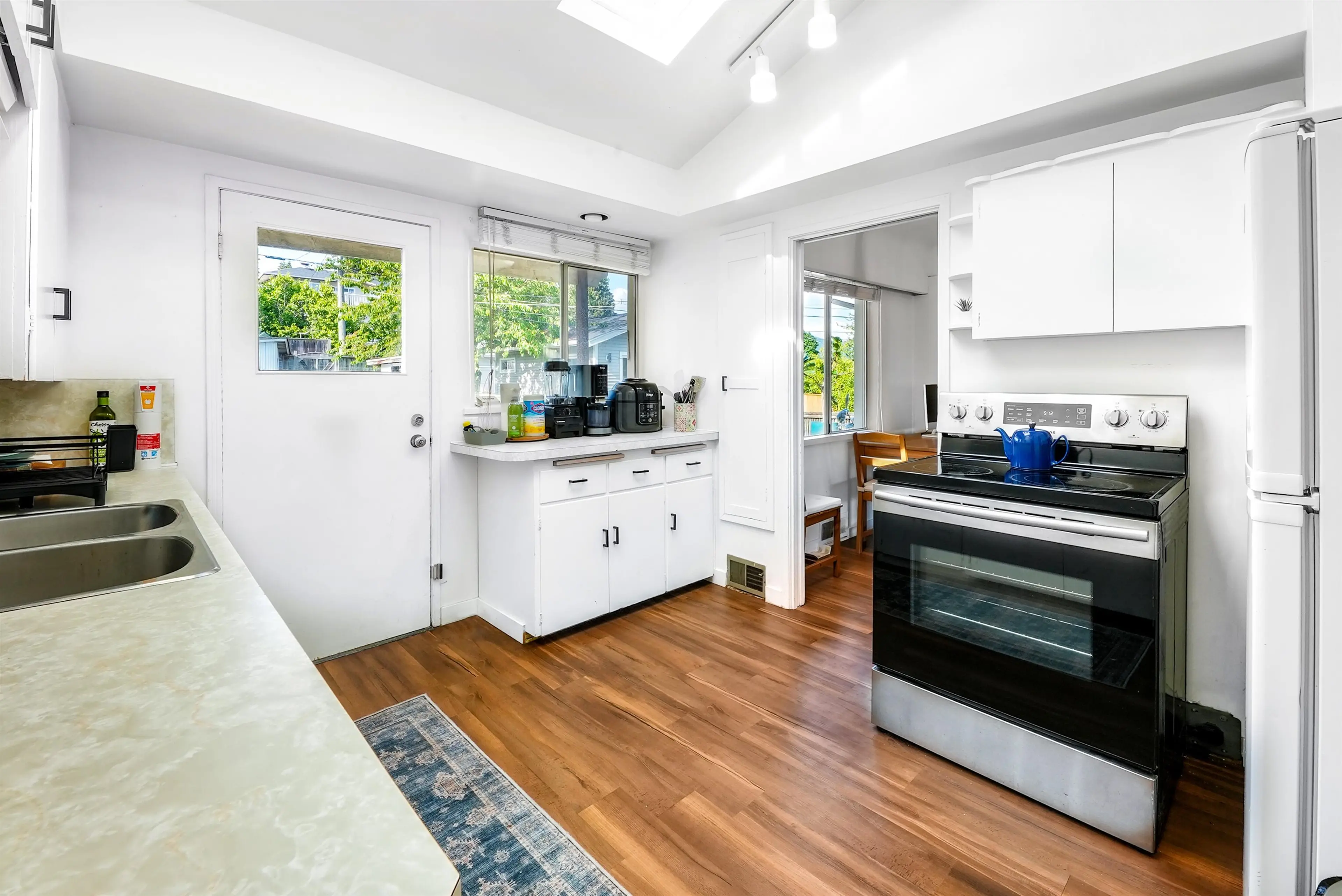 Property at 822 E 4TH STREET, North Vancouver, BC