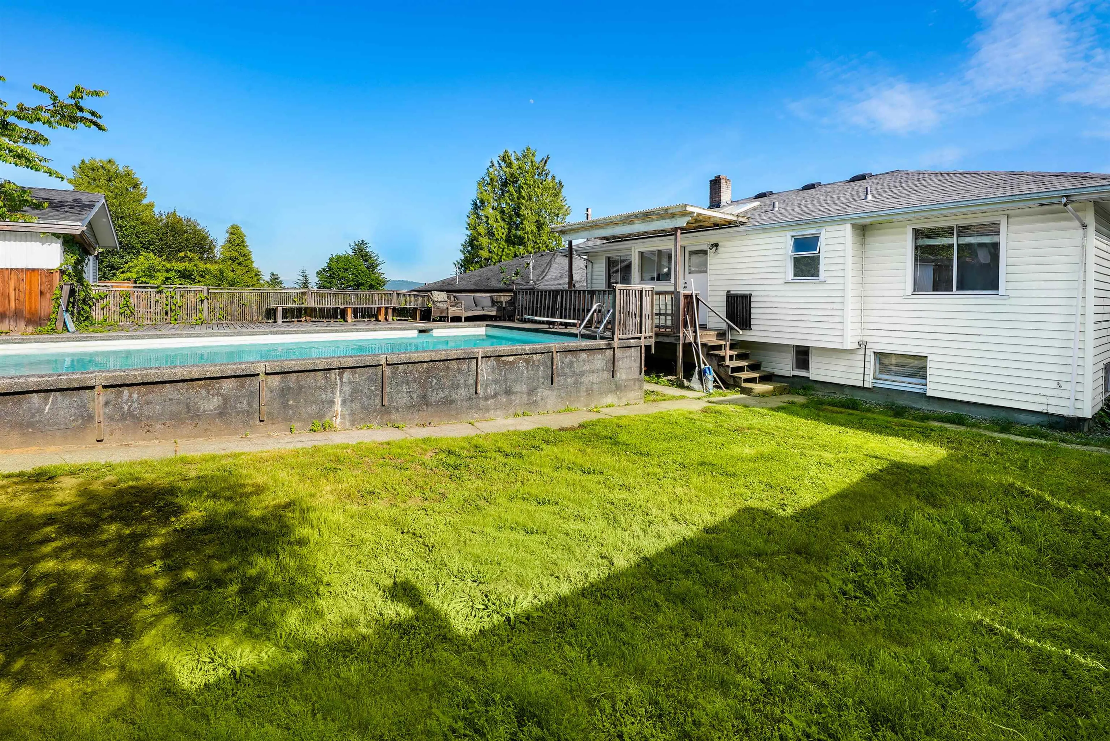 Property at 822 E 4TH STREET, North Vancouver, BC