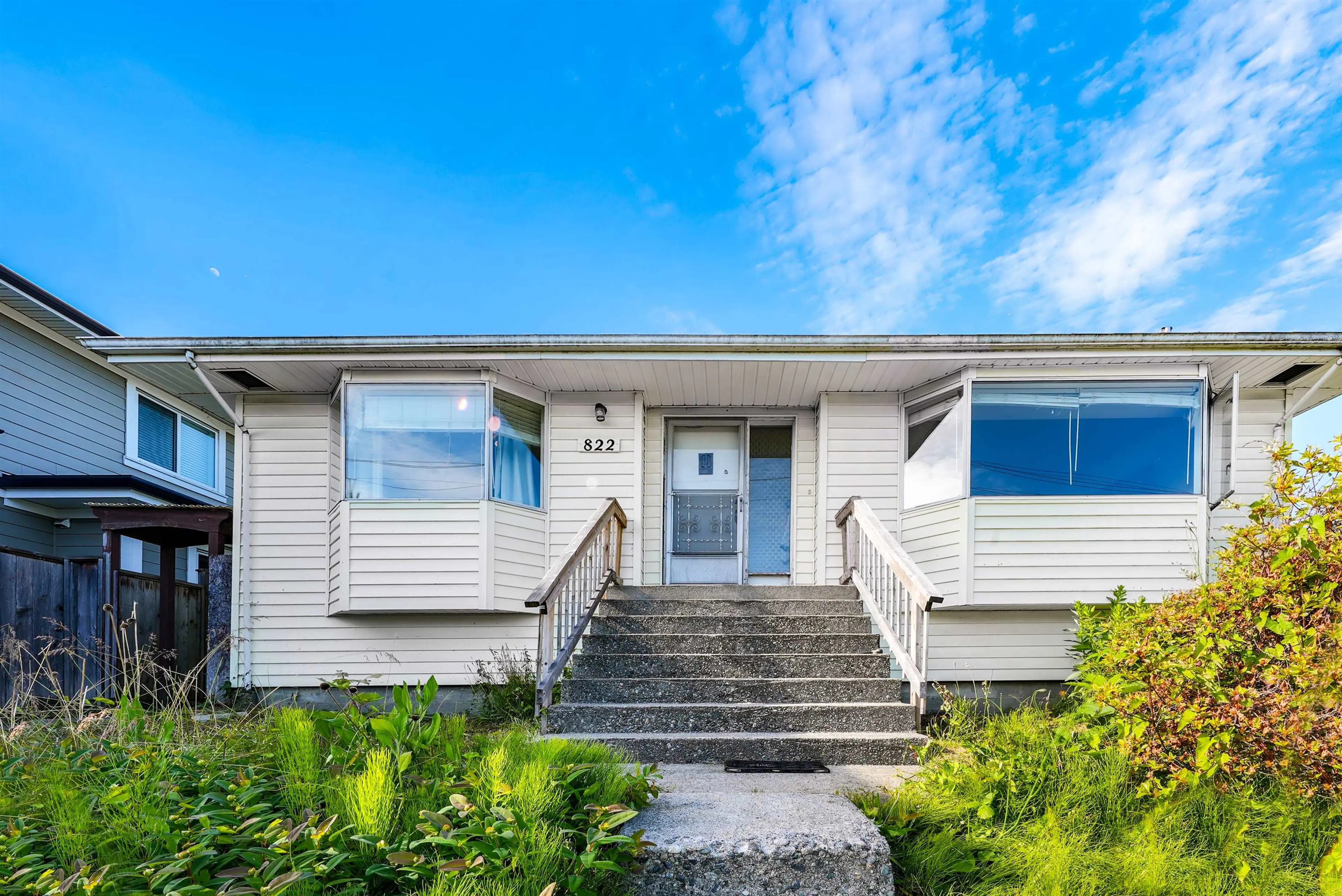 Property at 822 E 4TH STREET, North Vancouver, BC