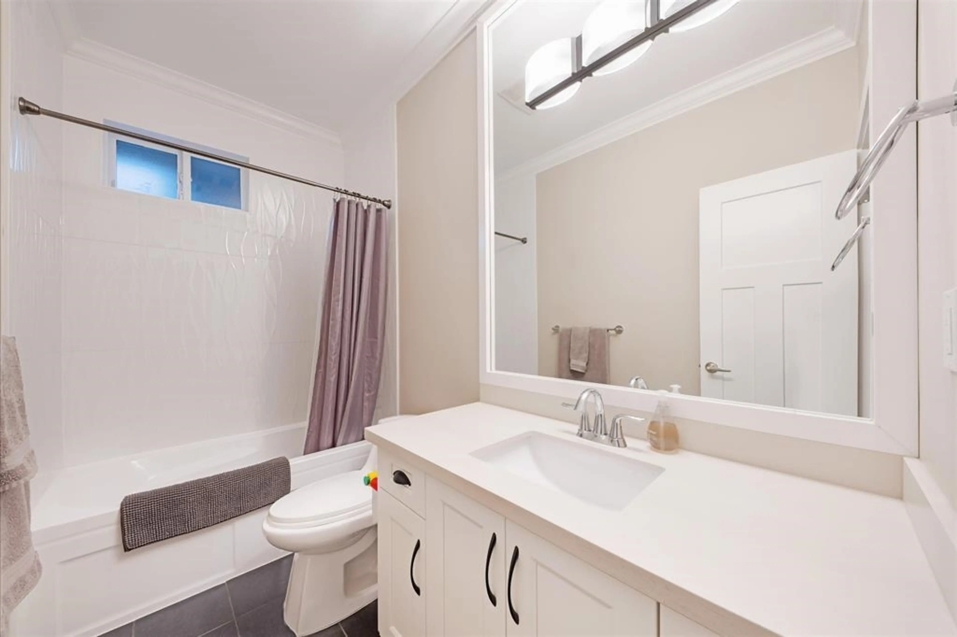 Property at 337 171A STREET, Surrey, BC