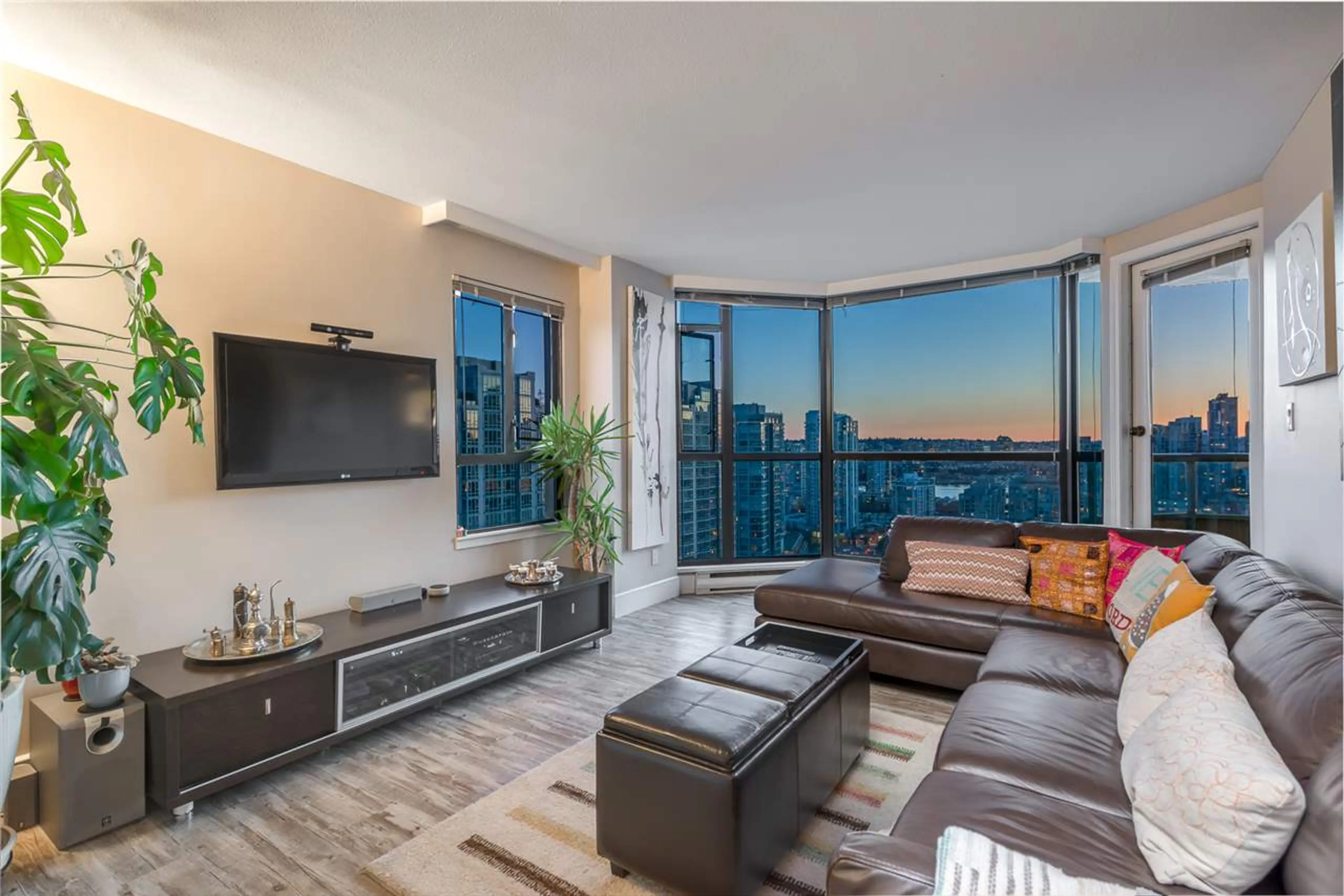 Property at #2001 888 HAMILTON STREET, Vancouver, BC