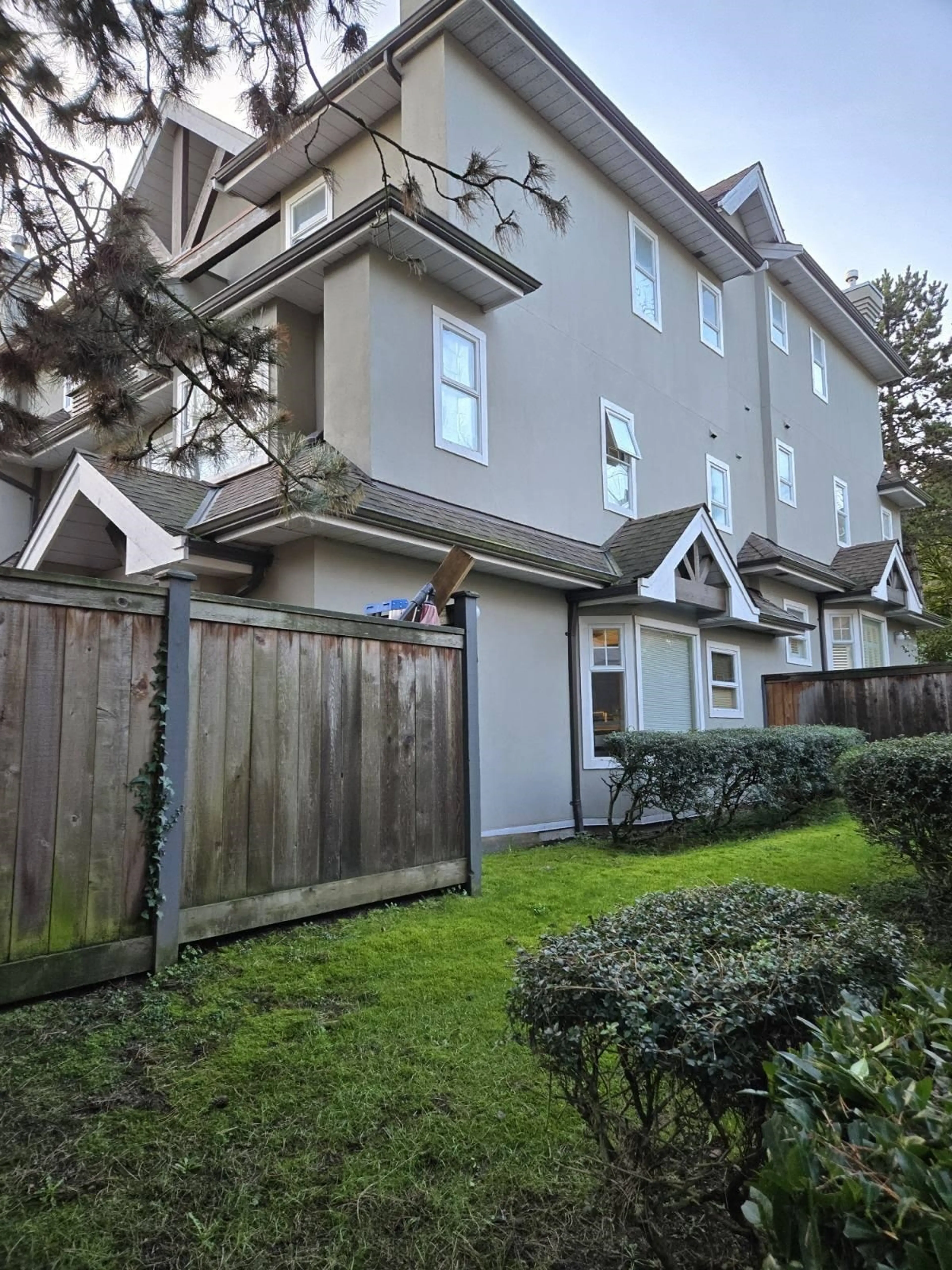 Property at #14 7175 17TH AVENUE, Burnaby, BC