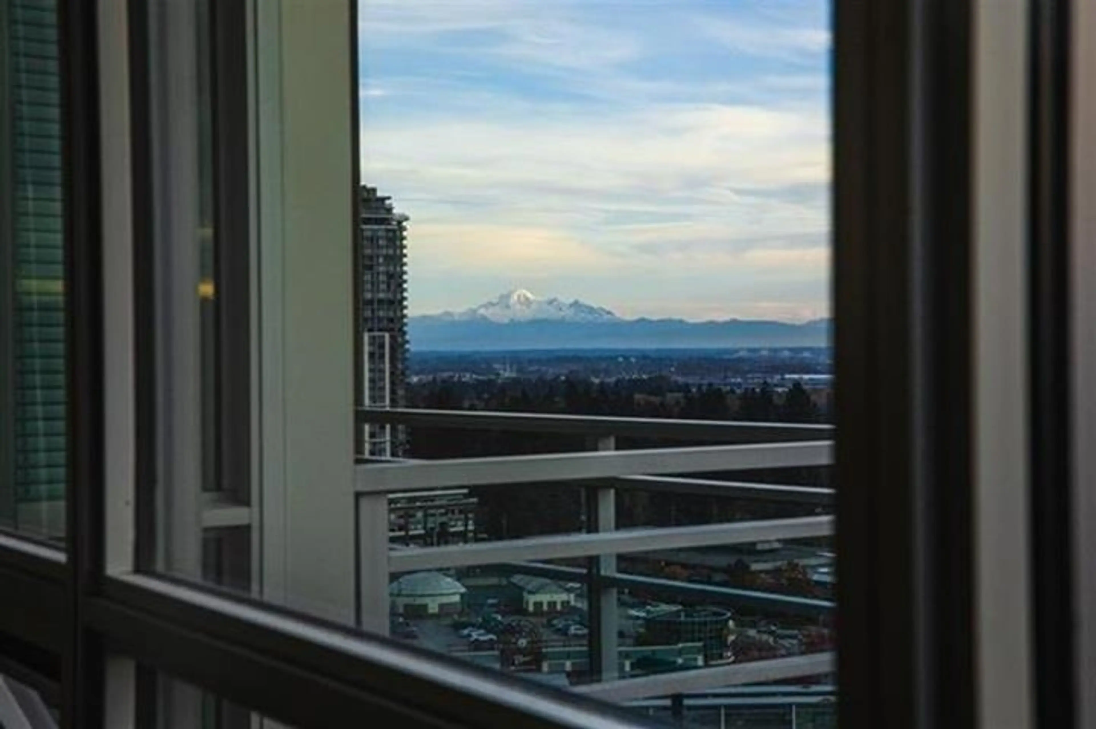 Property at #2607 2975 ATLANTIC AVENUE, Coquitlam, BC