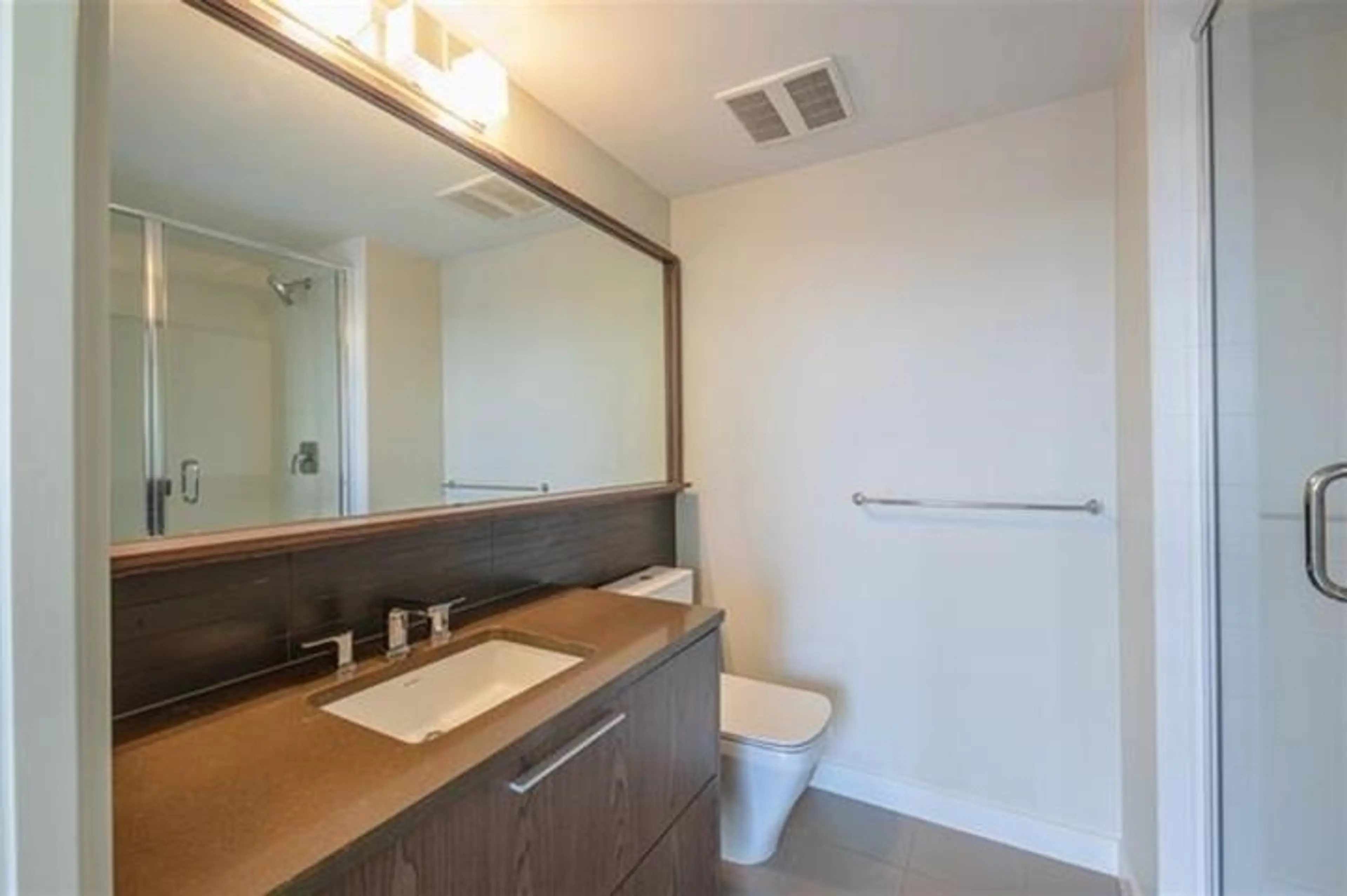 Property at #2607 2975 ATLANTIC AVENUE, Coquitlam, BC