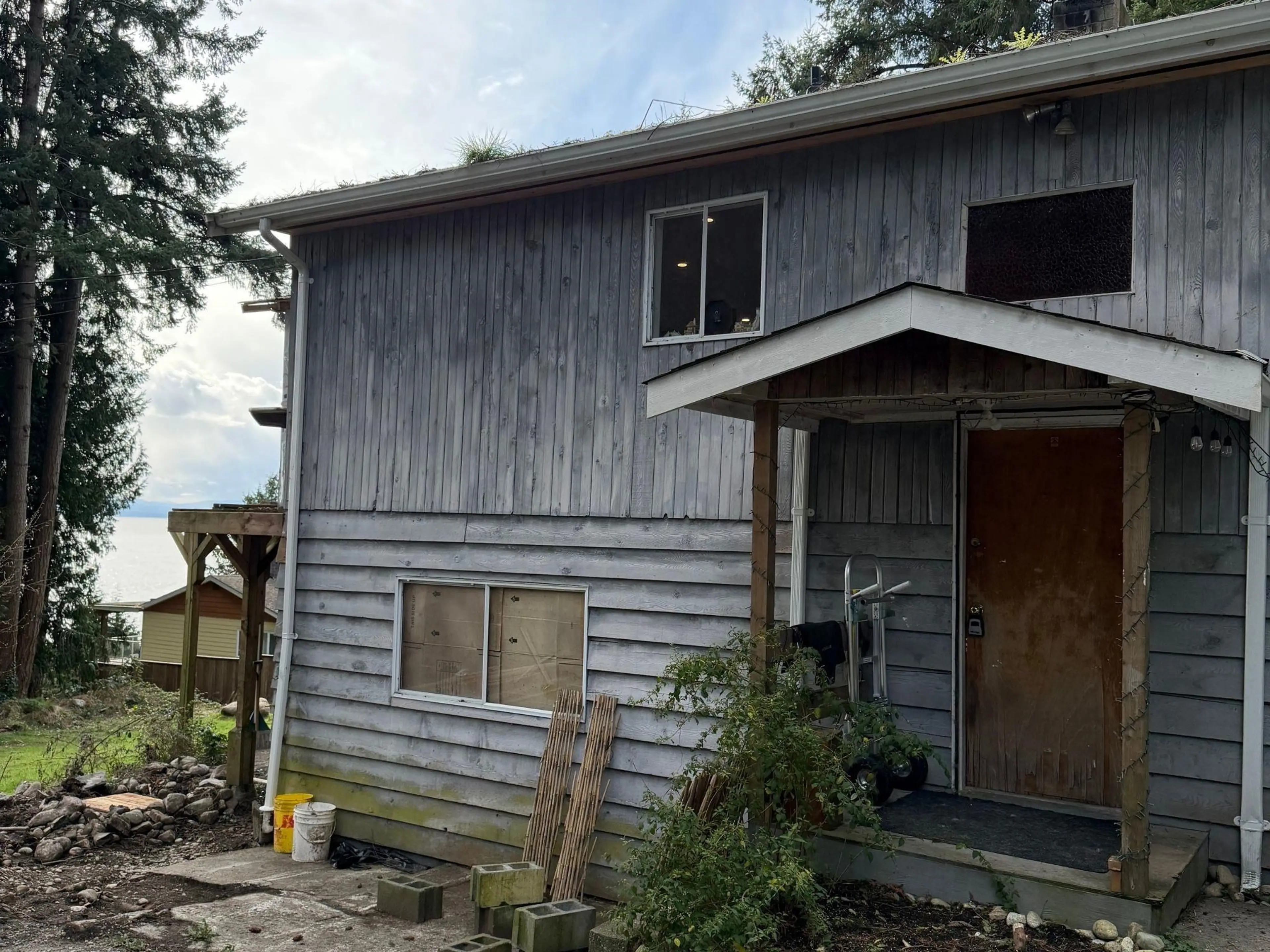 Property at 2405 MILLINER ROAD, Roberts Creek, BC