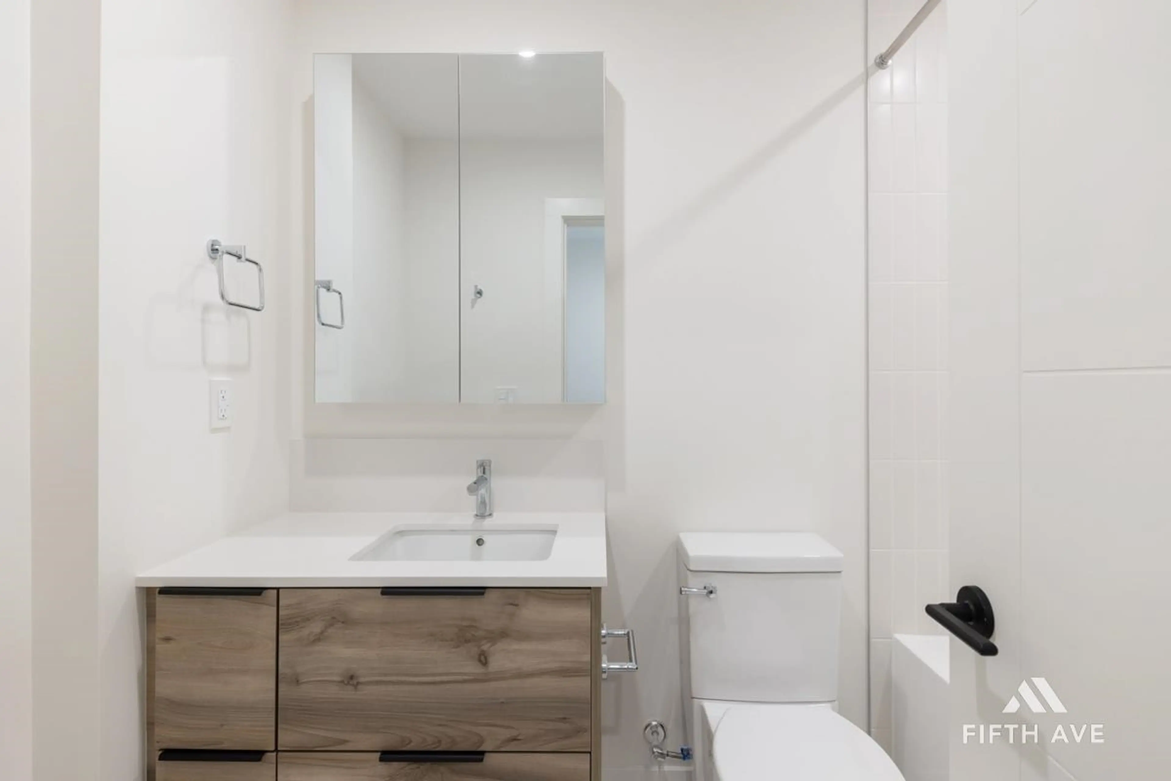 Property at #412 30490 CARDINAL AVENUE, Abbotsford, BC