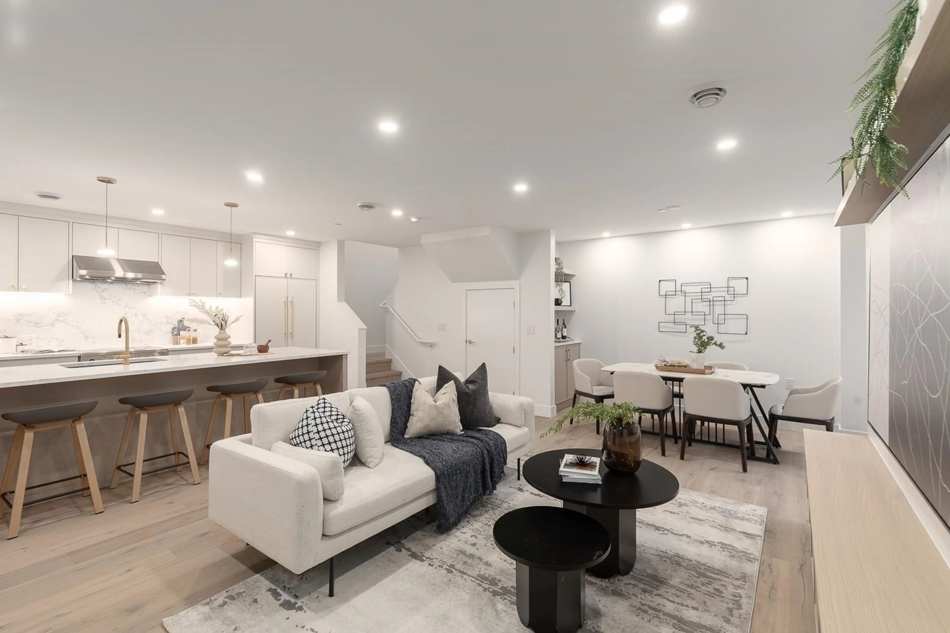 Property at 458 E 17TH AVENUE, Vancouver, BC