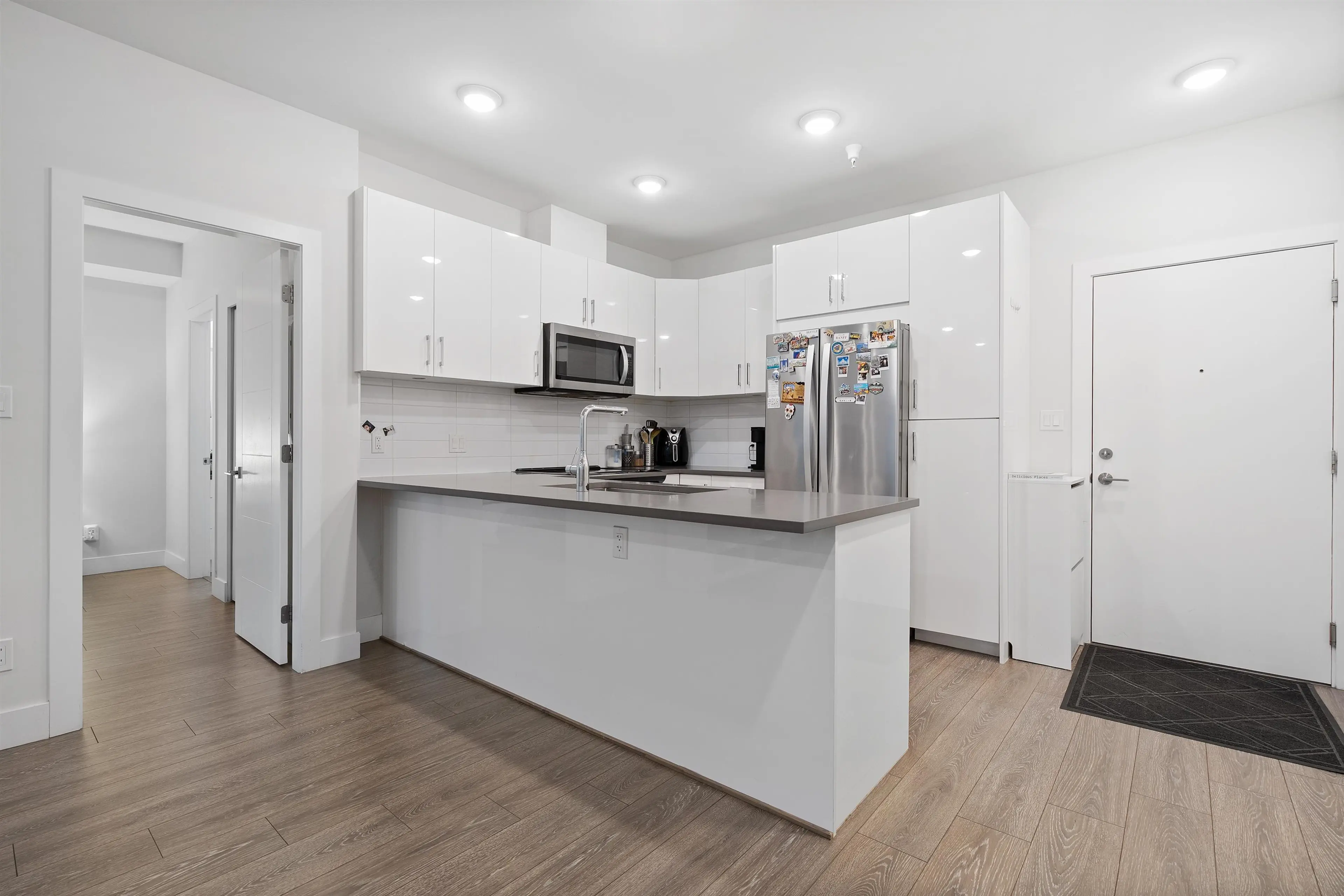 Property at #113 15351 101 AVENUE, Surrey, BC