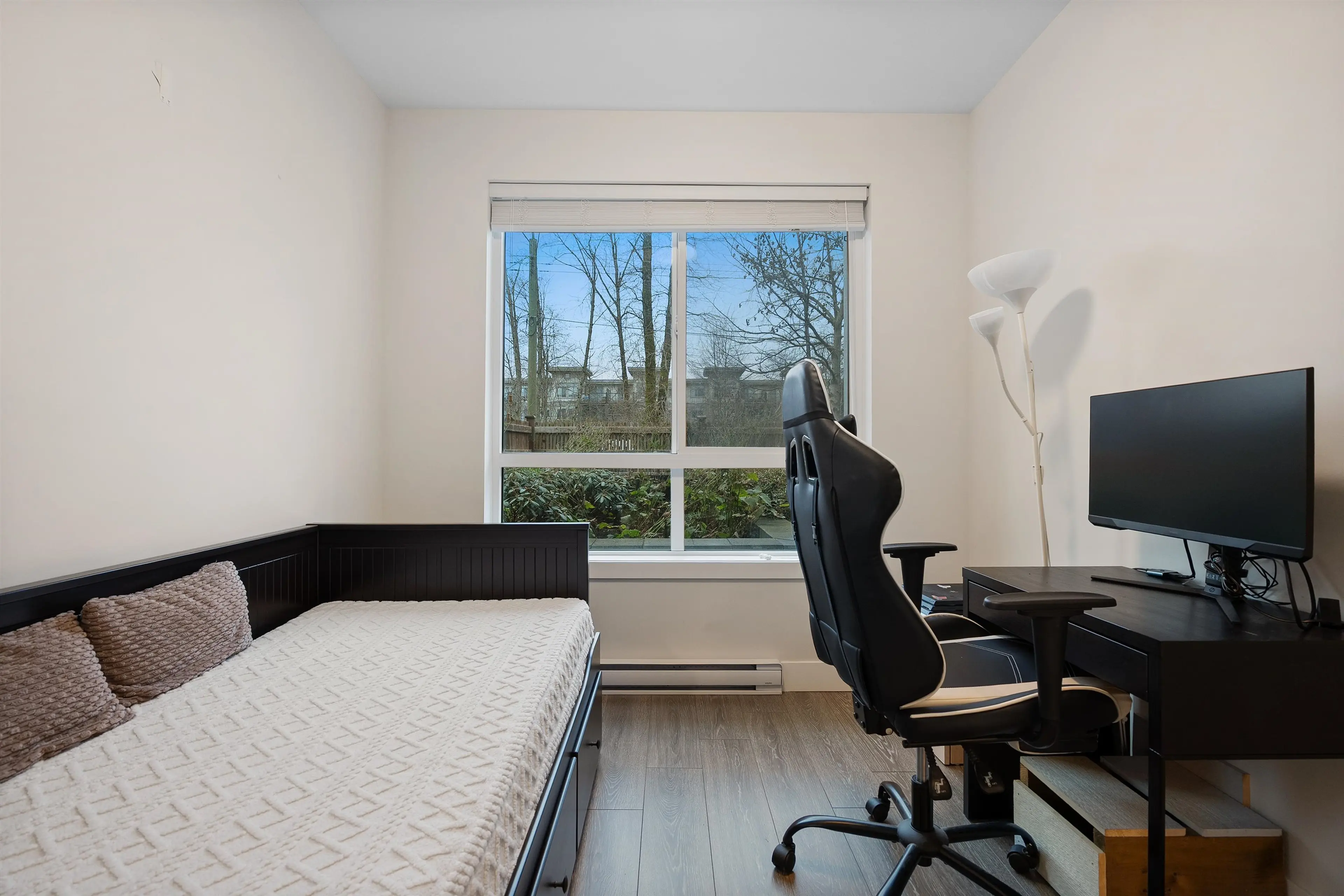 Property at #113 15351 101 AVENUE, Surrey, BC