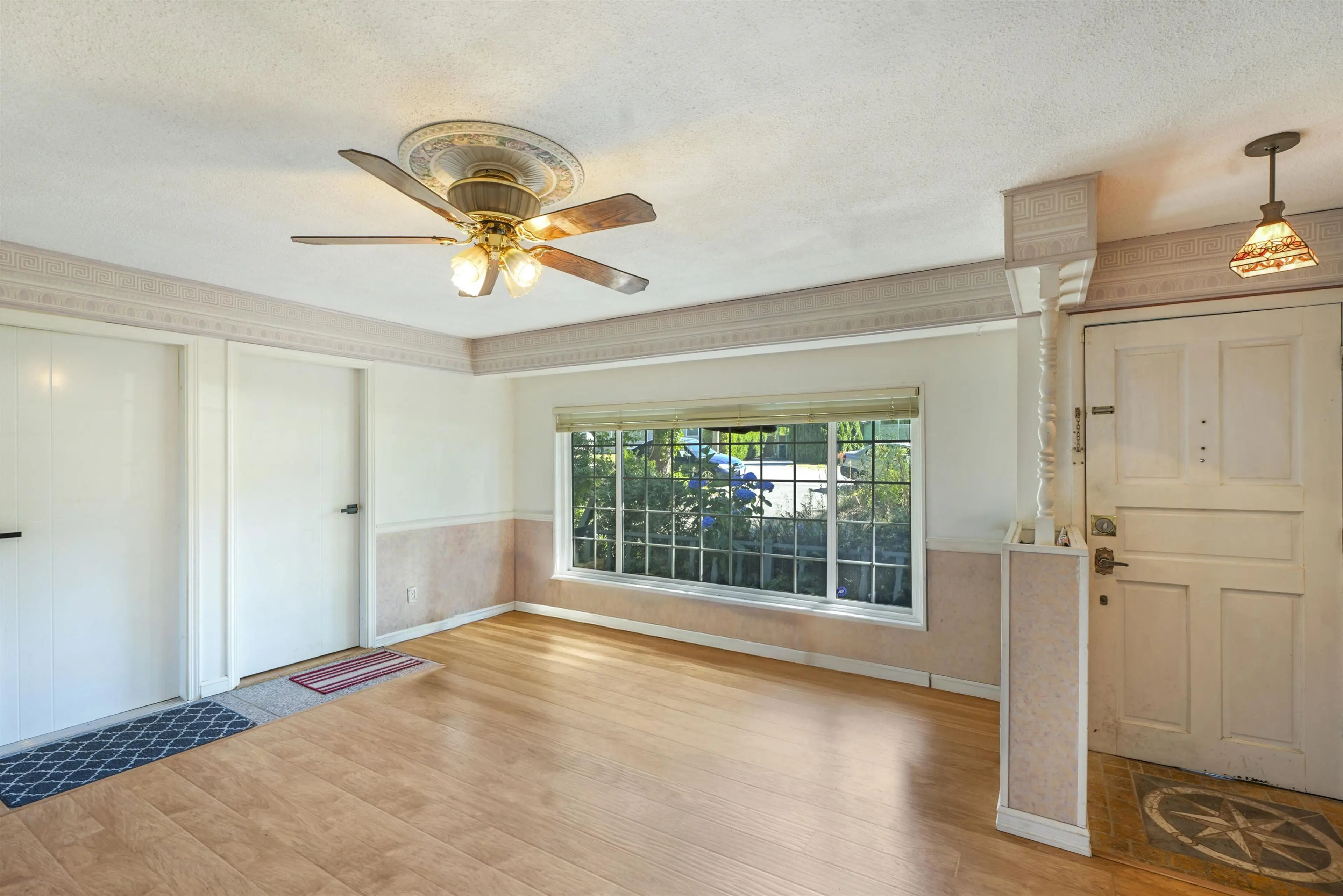 Property at 14957 KEW DRIVE, Surrey, BC