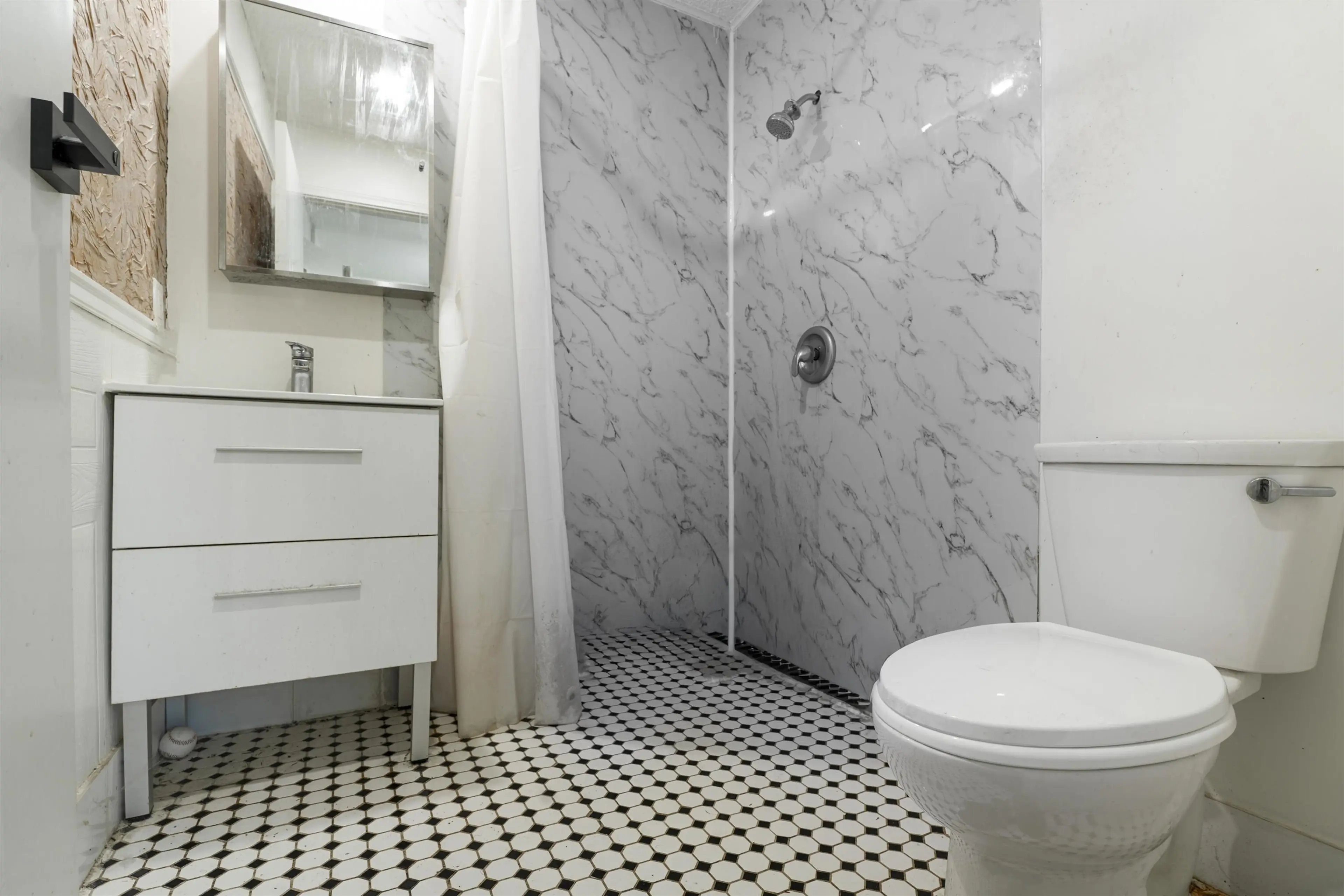 Property at 14957 KEW DRIVE, Surrey, BC