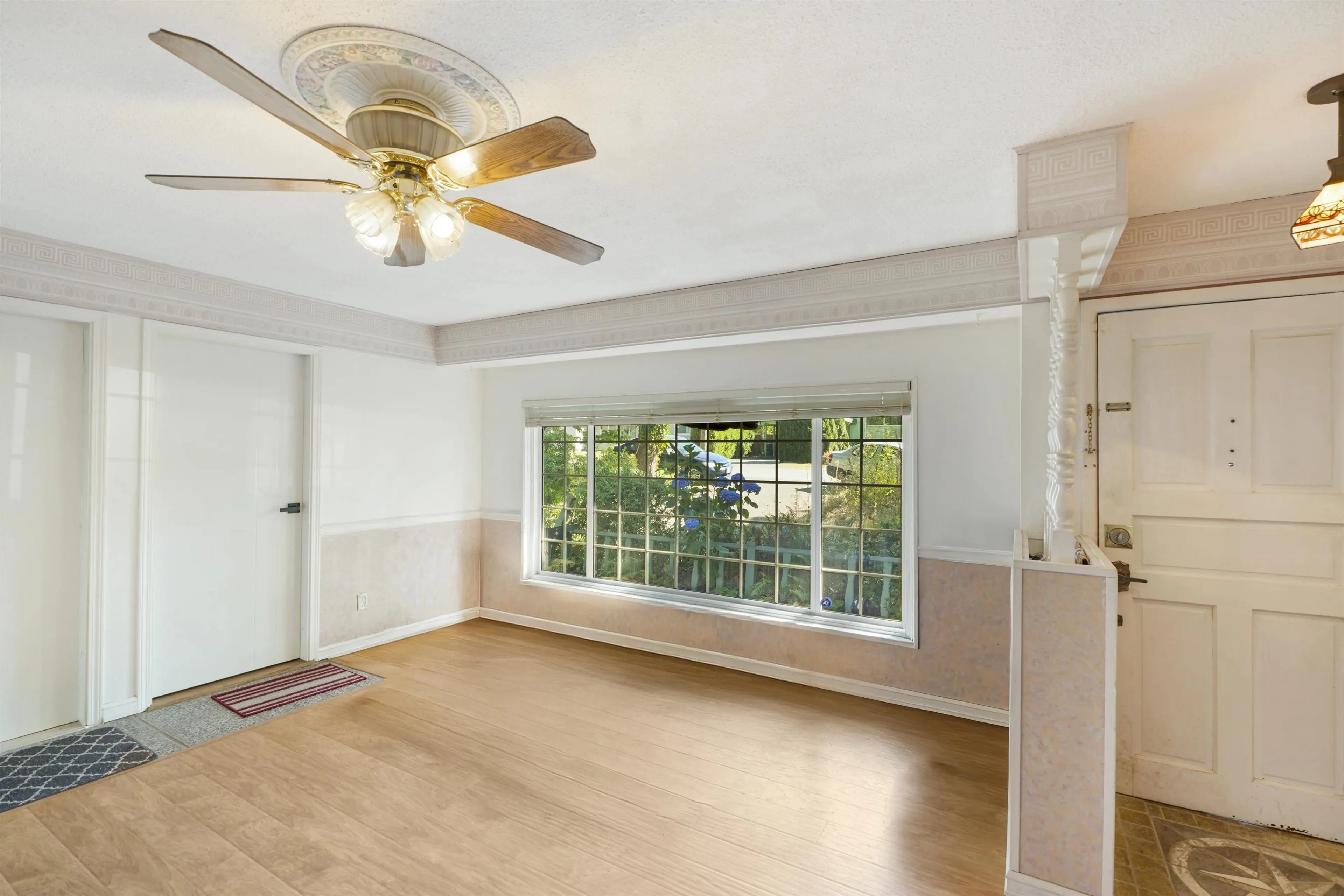 Property at 14957 KEW DRIVE, Surrey, BC