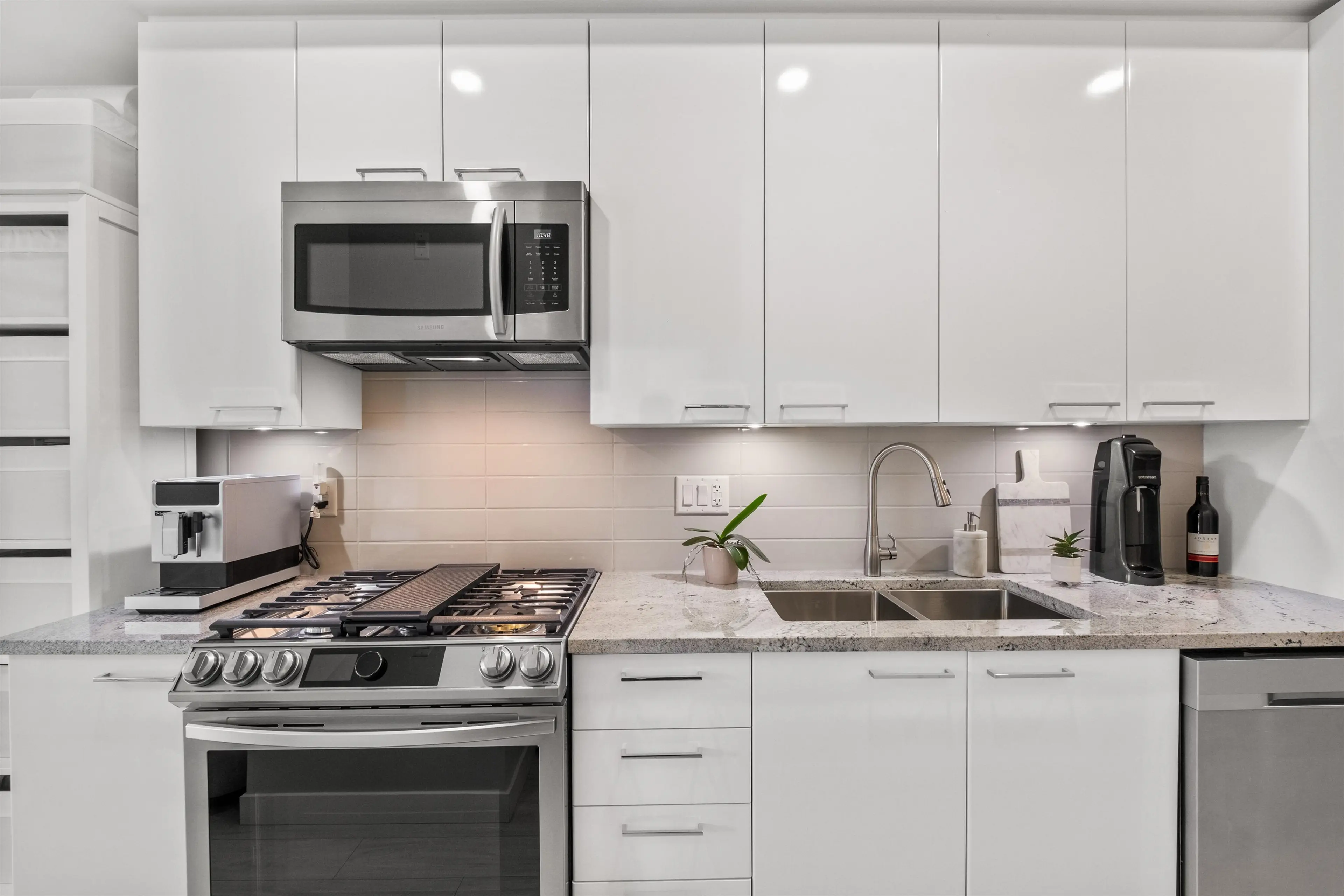 Property at #301 2356 WELCHER AVENUE, Port Coquitlam, BC