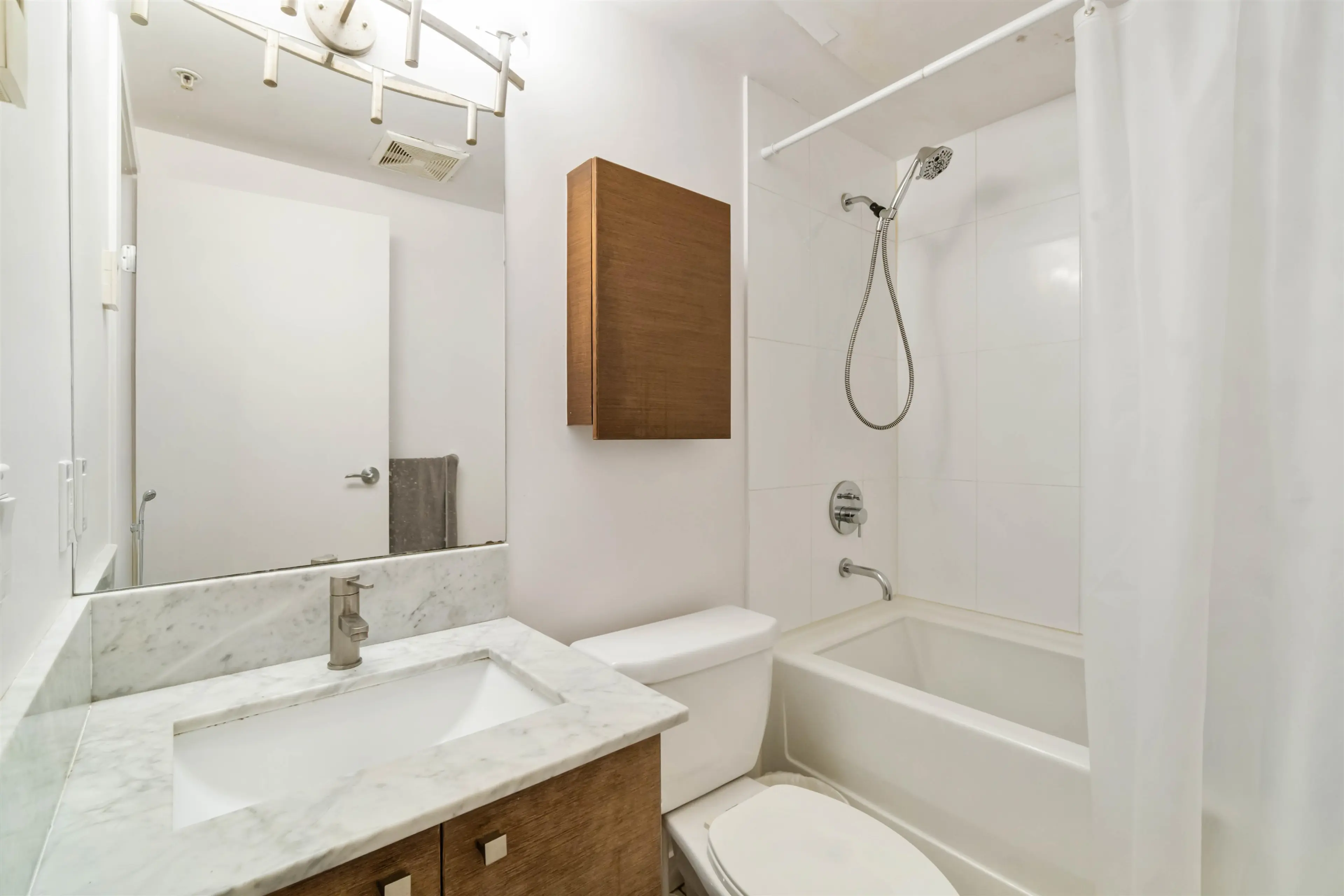 Property at #502 7360 ELMBRIDGE WAY, Richmond, BC