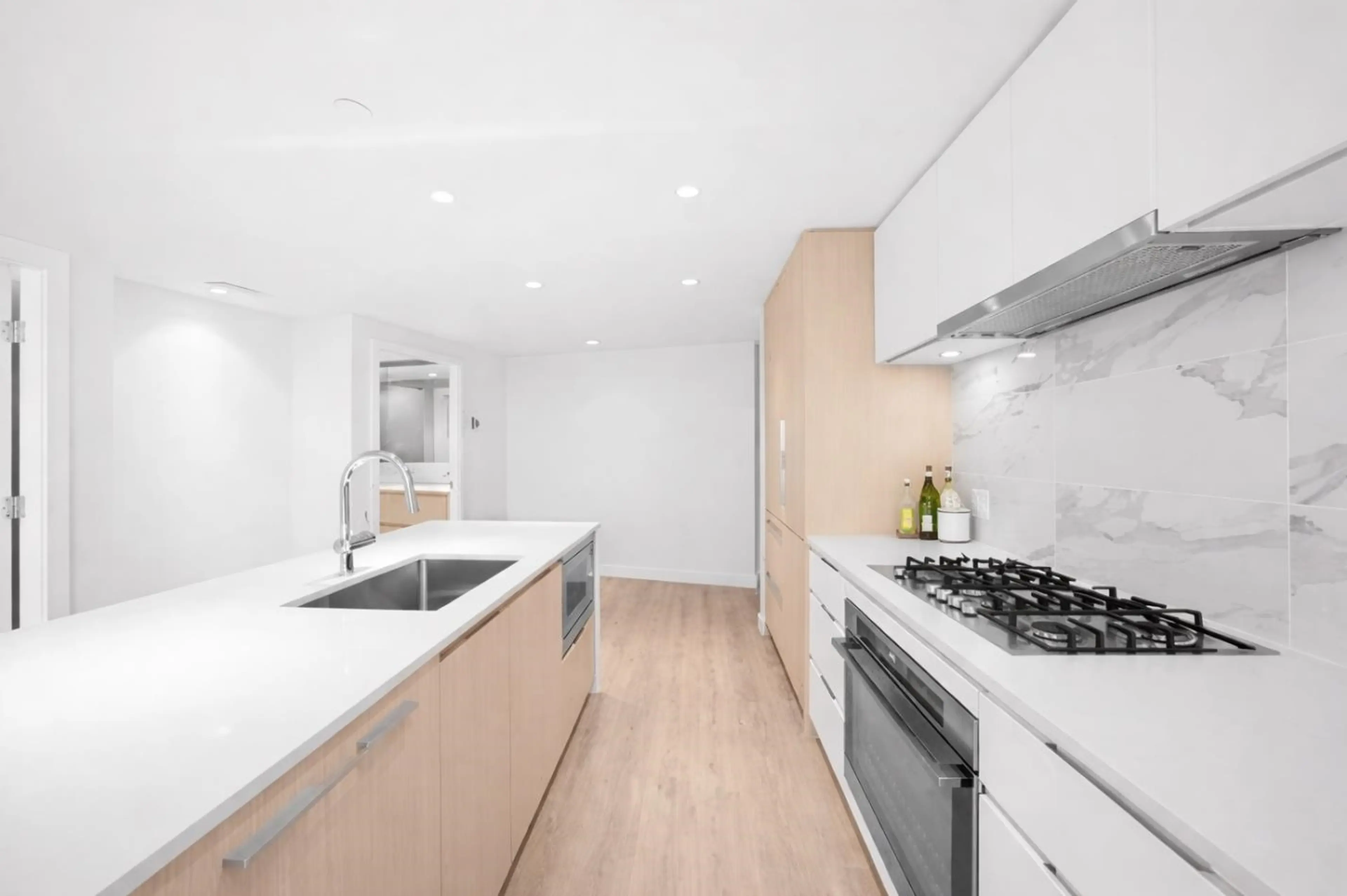 Property at #709 1500 FERN STREET, North Vancouver, BC