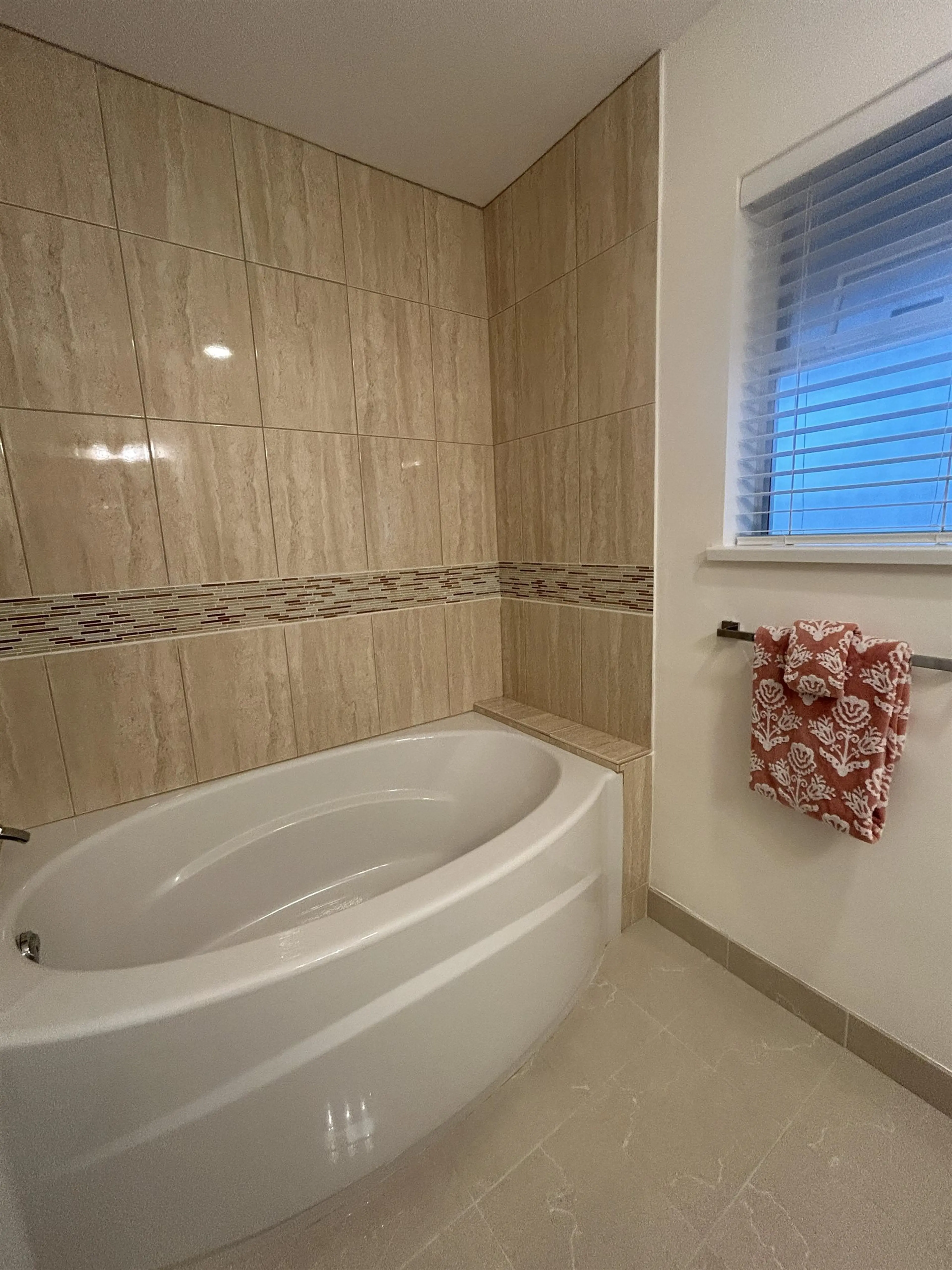 Property at #303 15255 18 AVENUE, Surrey, BC