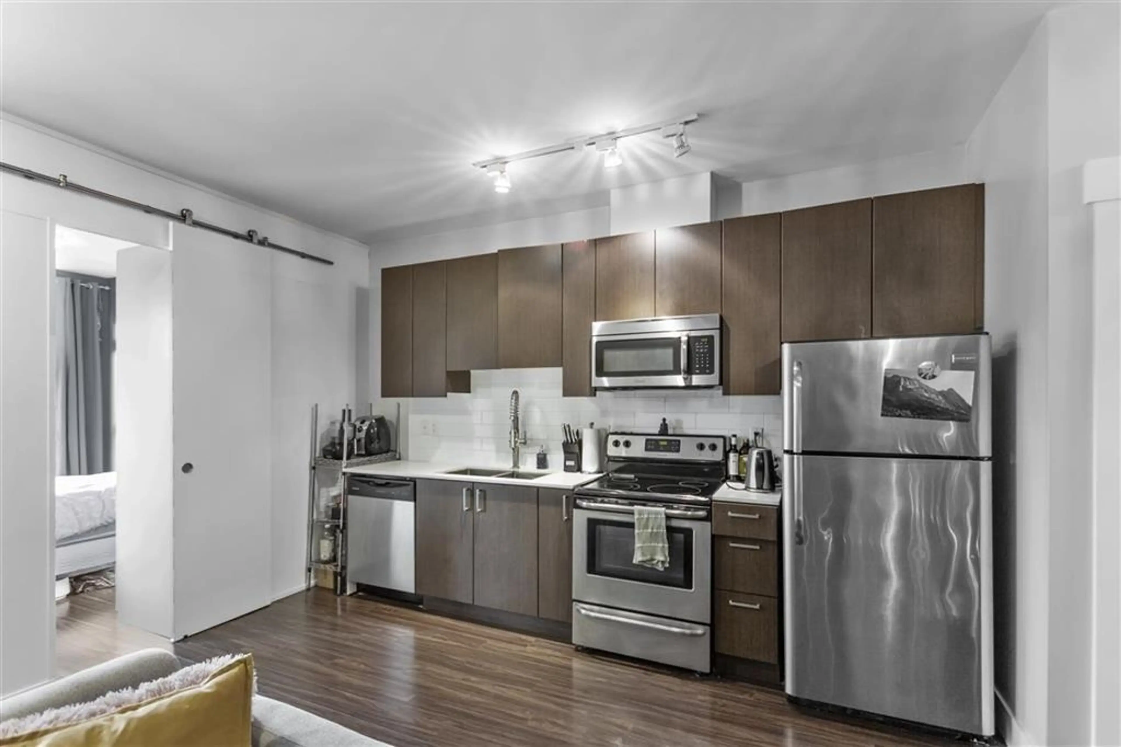 Property at #405 2351 KELLY AVENUE, Port Coquitlam, BC