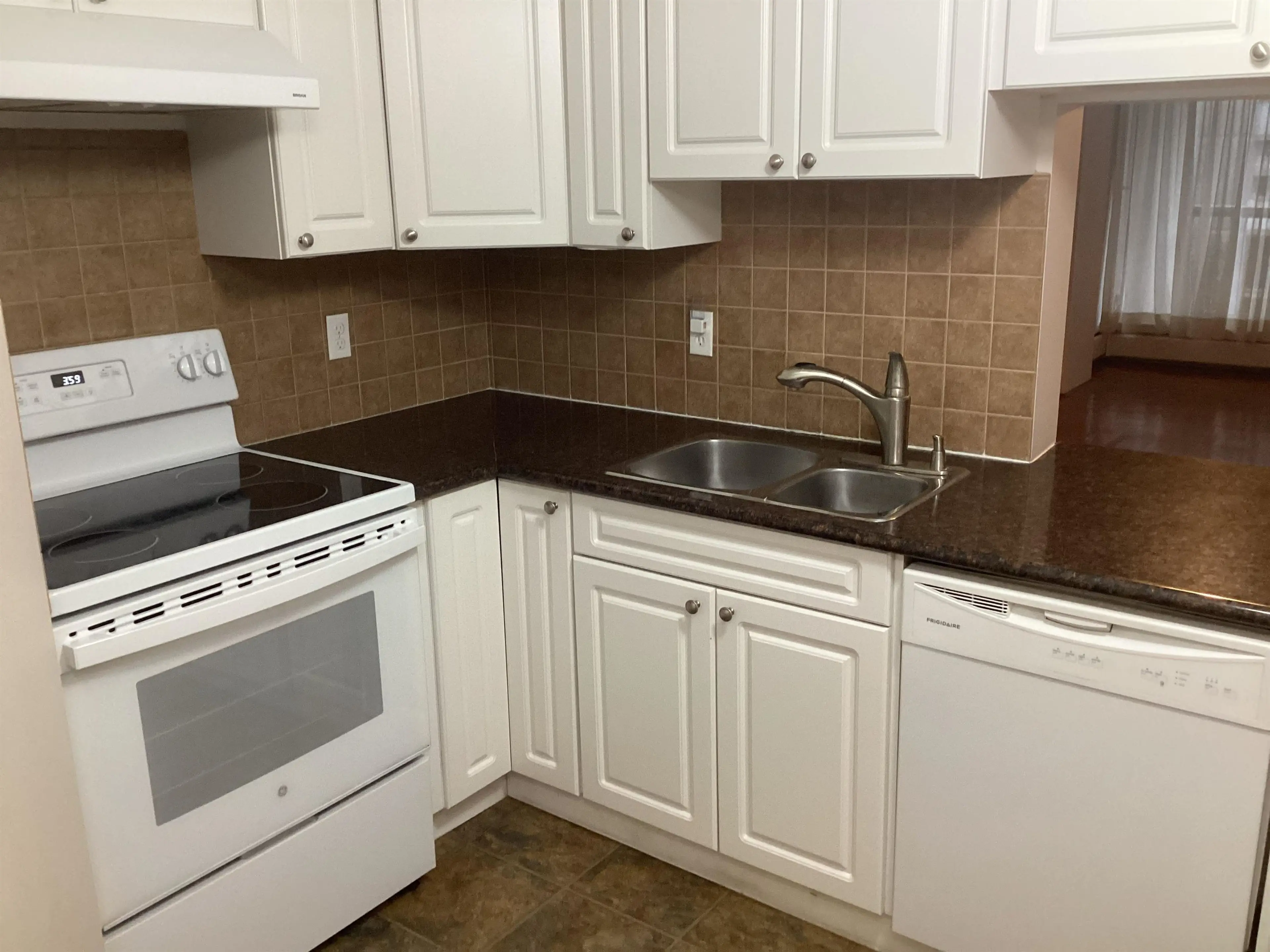 Property at #307 2024 FULLERTON AVENUE, North Vancouver, BC