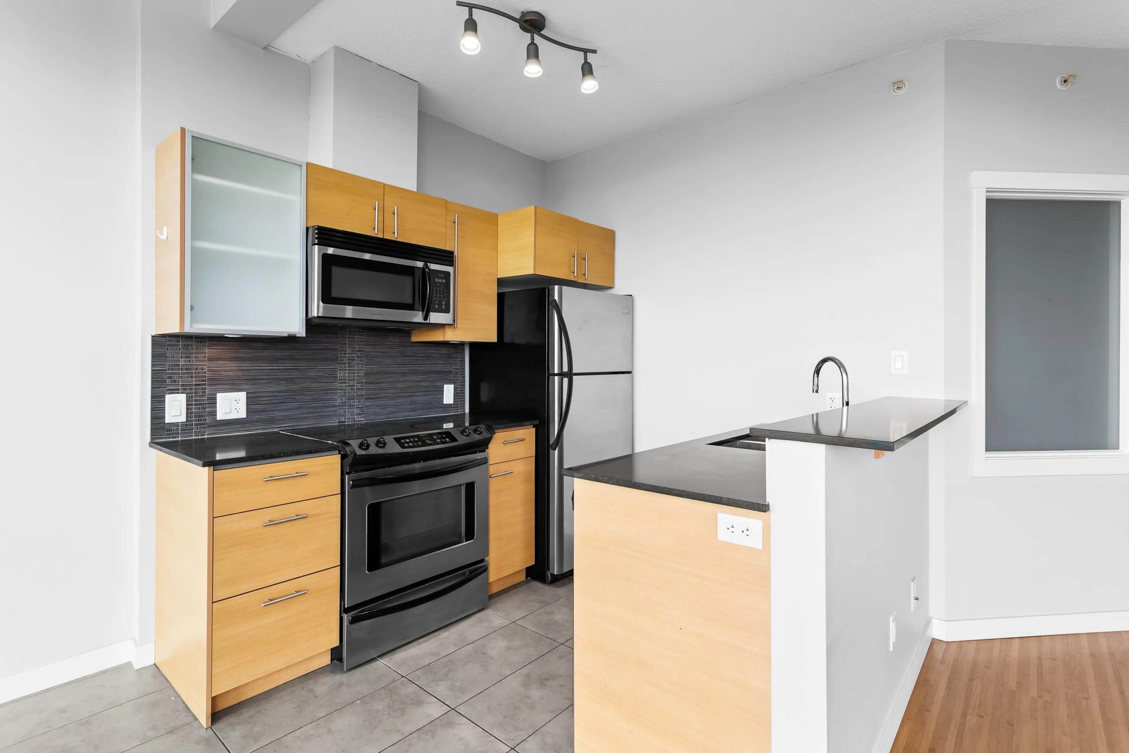 Property at #2209 13399 104 AVENUE, Surrey, BC