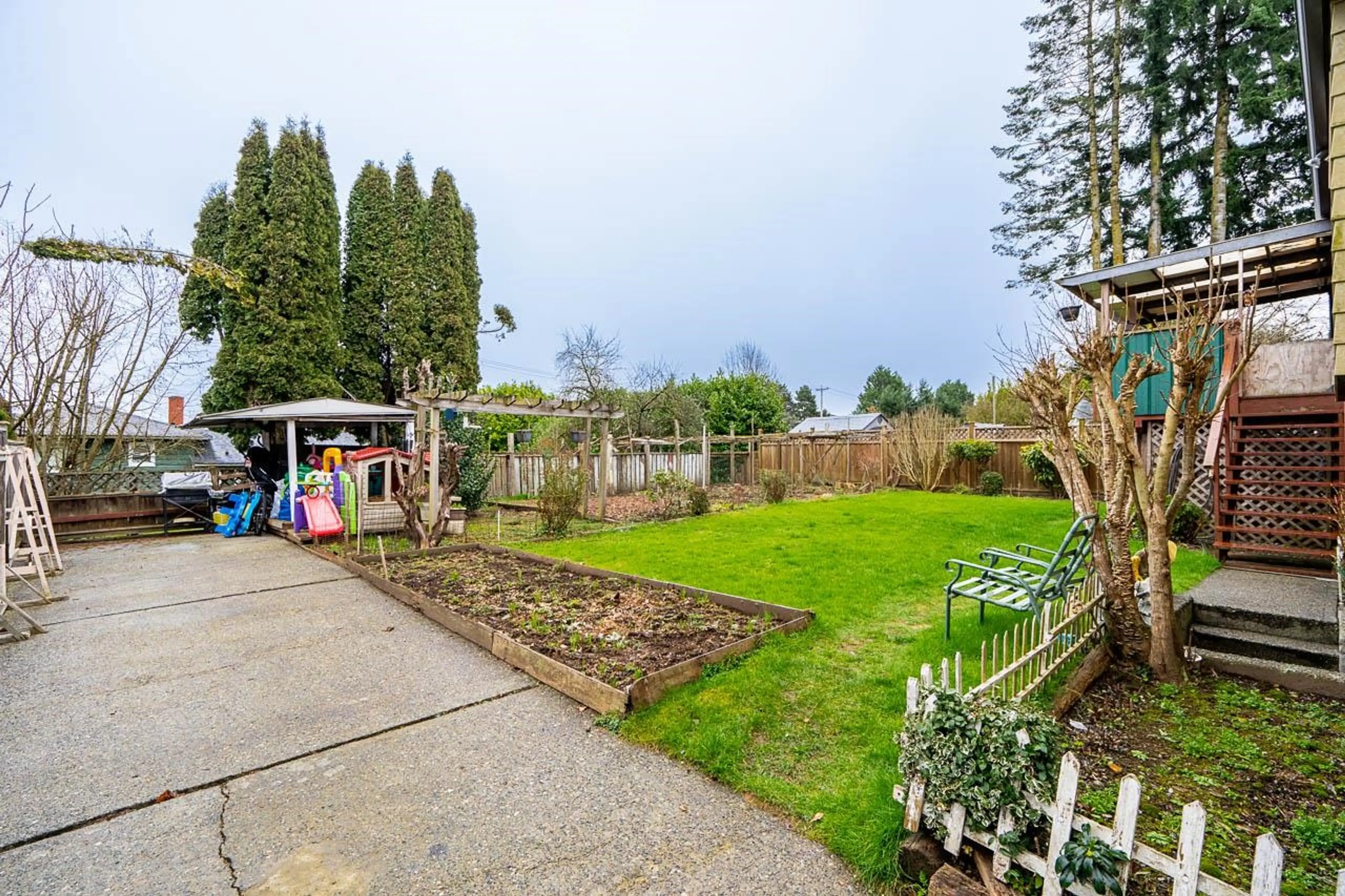 Property at 7072 E BREWSTER DRIVE, Delta, BC