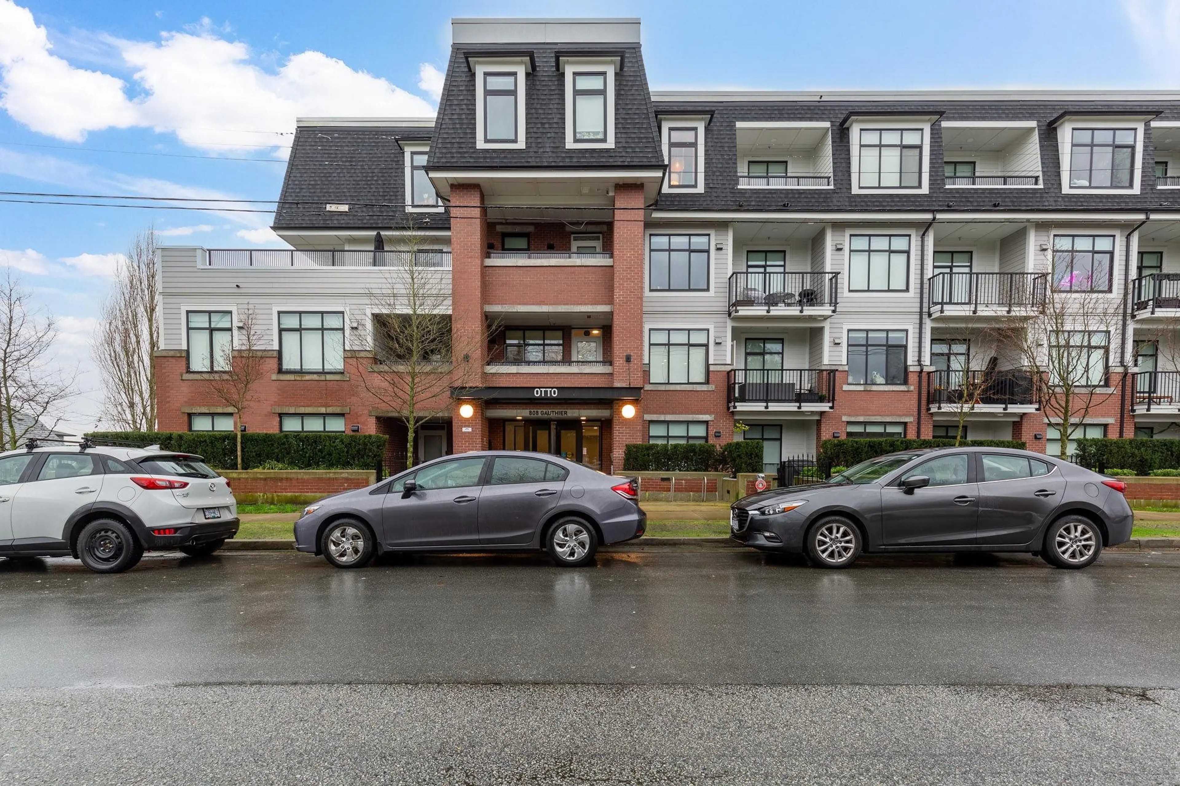 Property at #211 808 GAUTHIER AVENUE, Coquitlam, BC