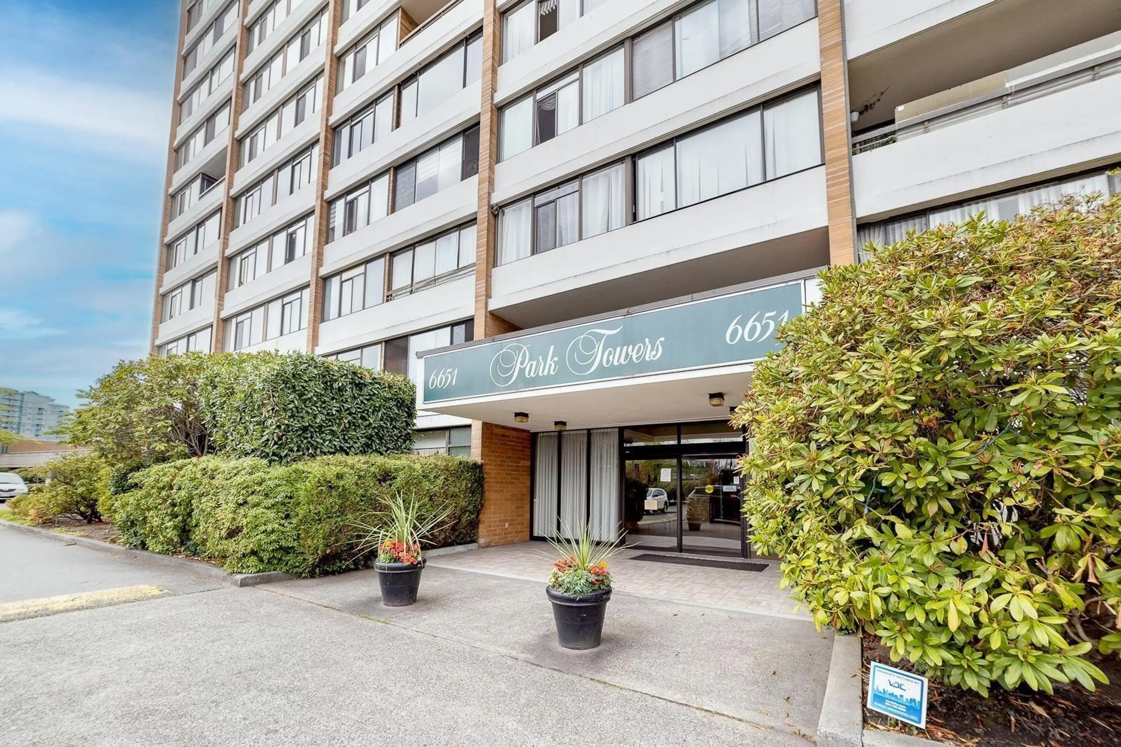 Property at #1208 6651 MINORU BOULEVARD, Richmond, BC