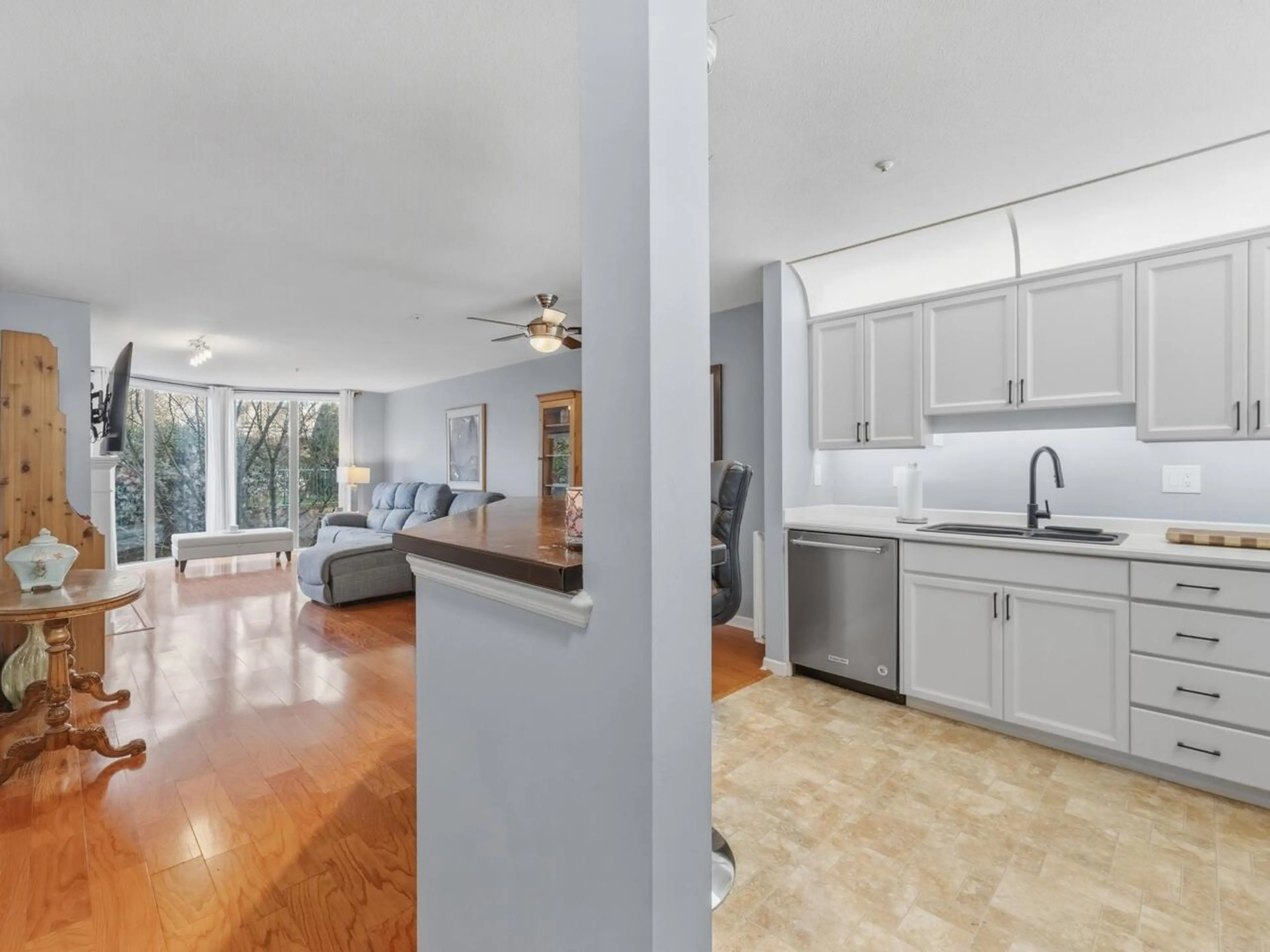 Property at #410 68 RICHMOND STREET, New Westminster, BC