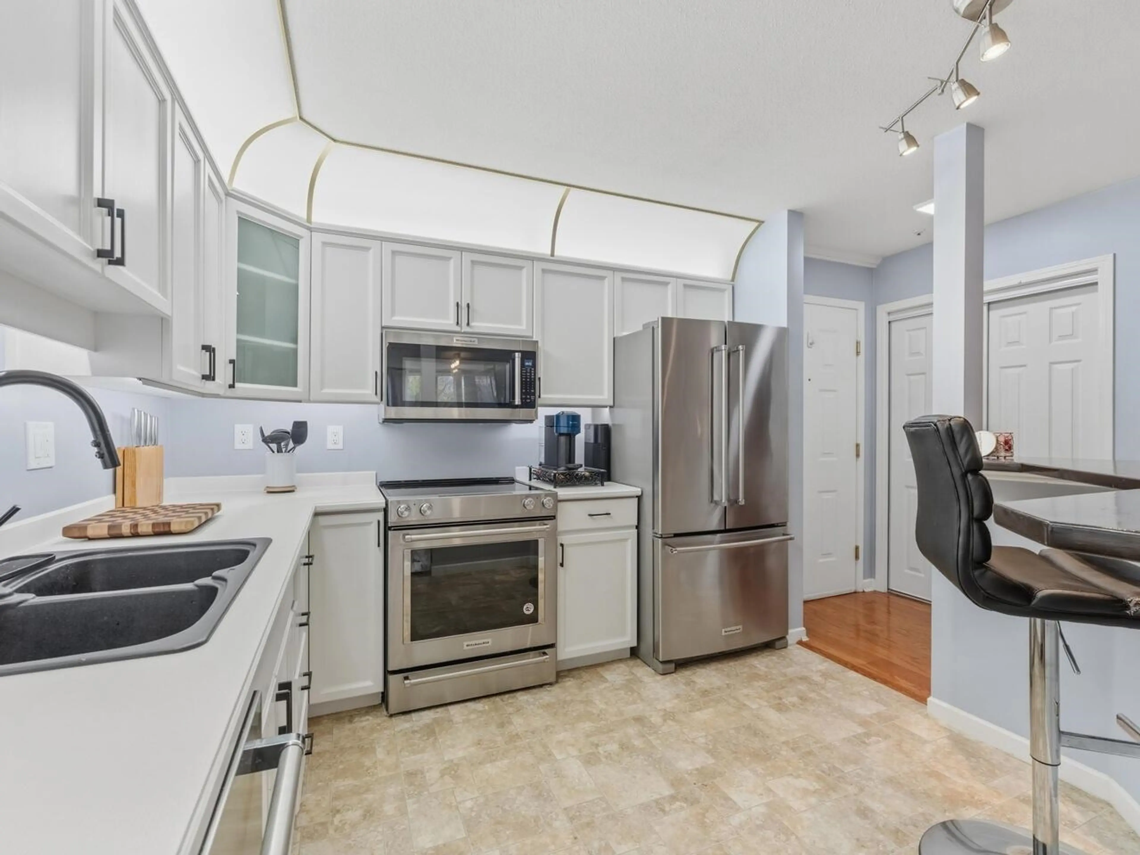 Property at #410 68 RICHMOND STREET, New Westminster, BC